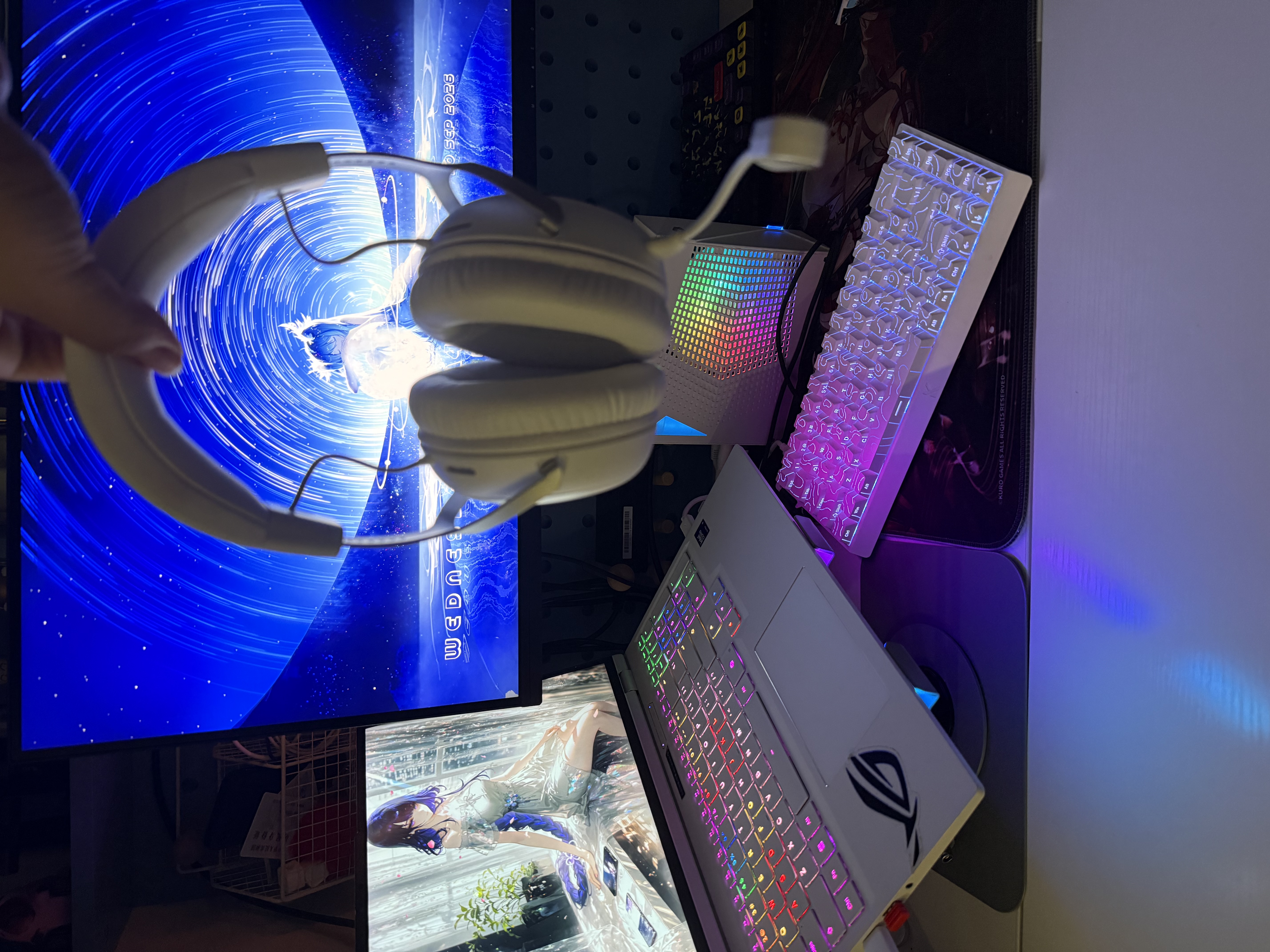 极度未知（HYPERX）飓风2升级款飓风3 头戴式游戏电竞耳机电脑耳麦 吃鸡游戏耳机 适配三角洲行动 【飓风3S无线加强版冰霜白】200h长续航 头戴式游戏耳机 实拍图