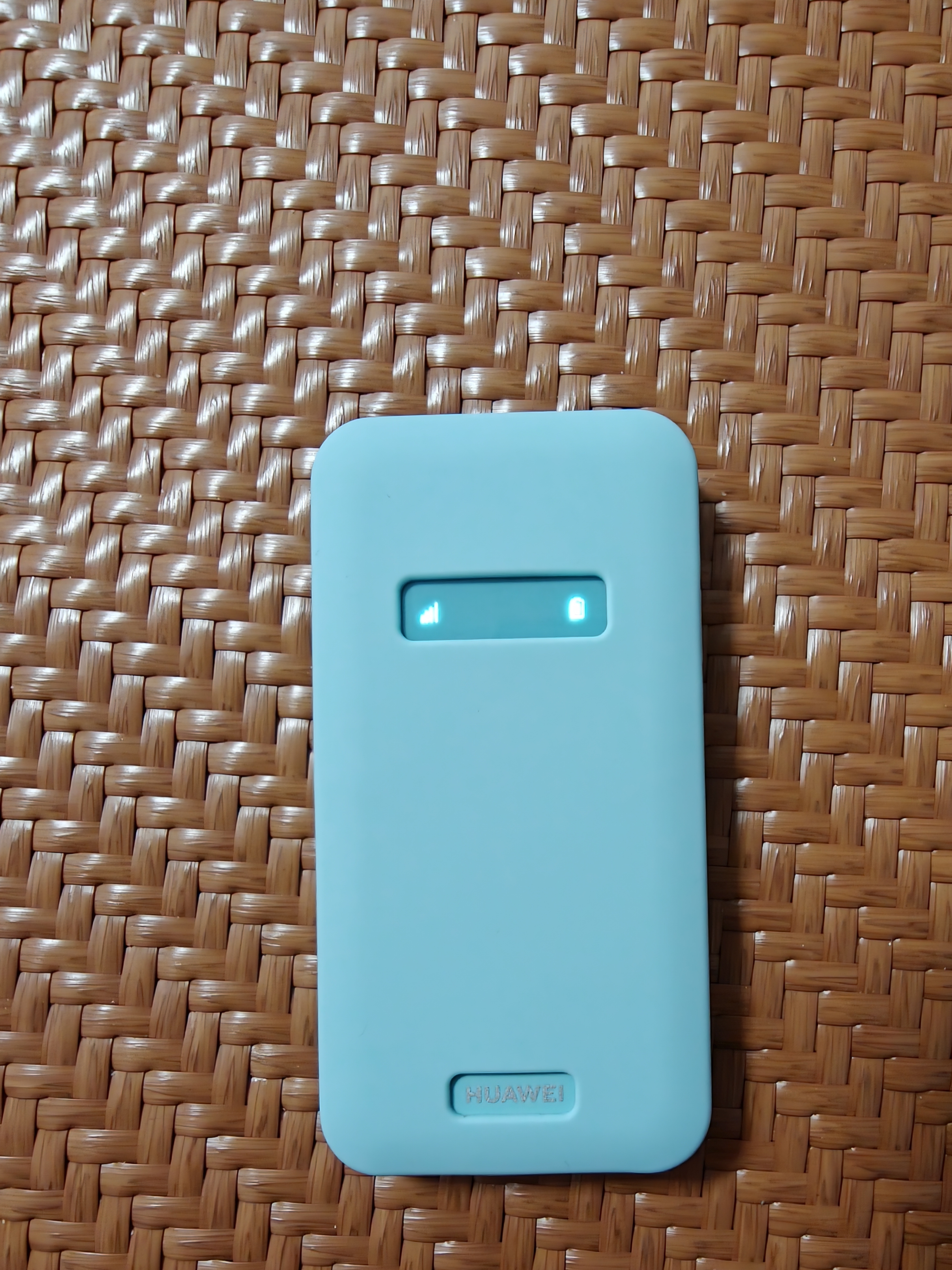 华为随行 WiFi 5 eSIM 免插卡开机即联便携式华为移动随身wifi 无线随身wifi2026新款 实拍图