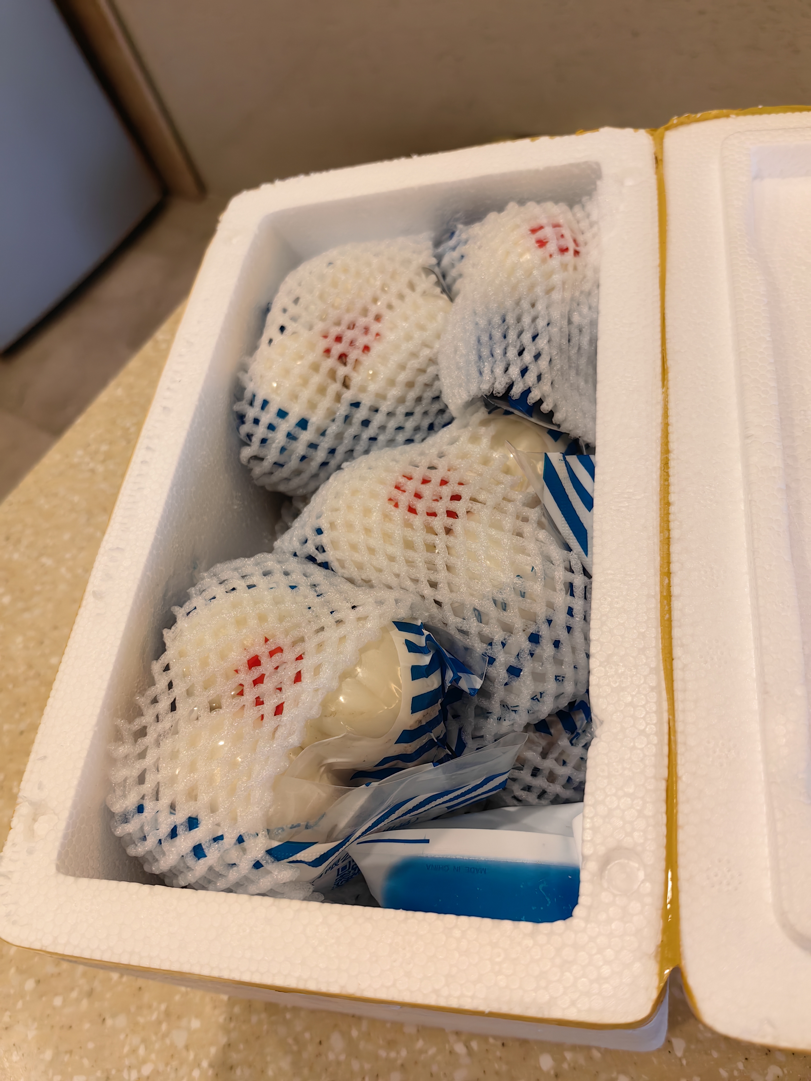宝兰聚缘[现挖航空]兰州鲜百合食用新鲜甜百合蔬菜土特产原产地真空三头皇 25-30颗(发JD航空)4斤 实拍图