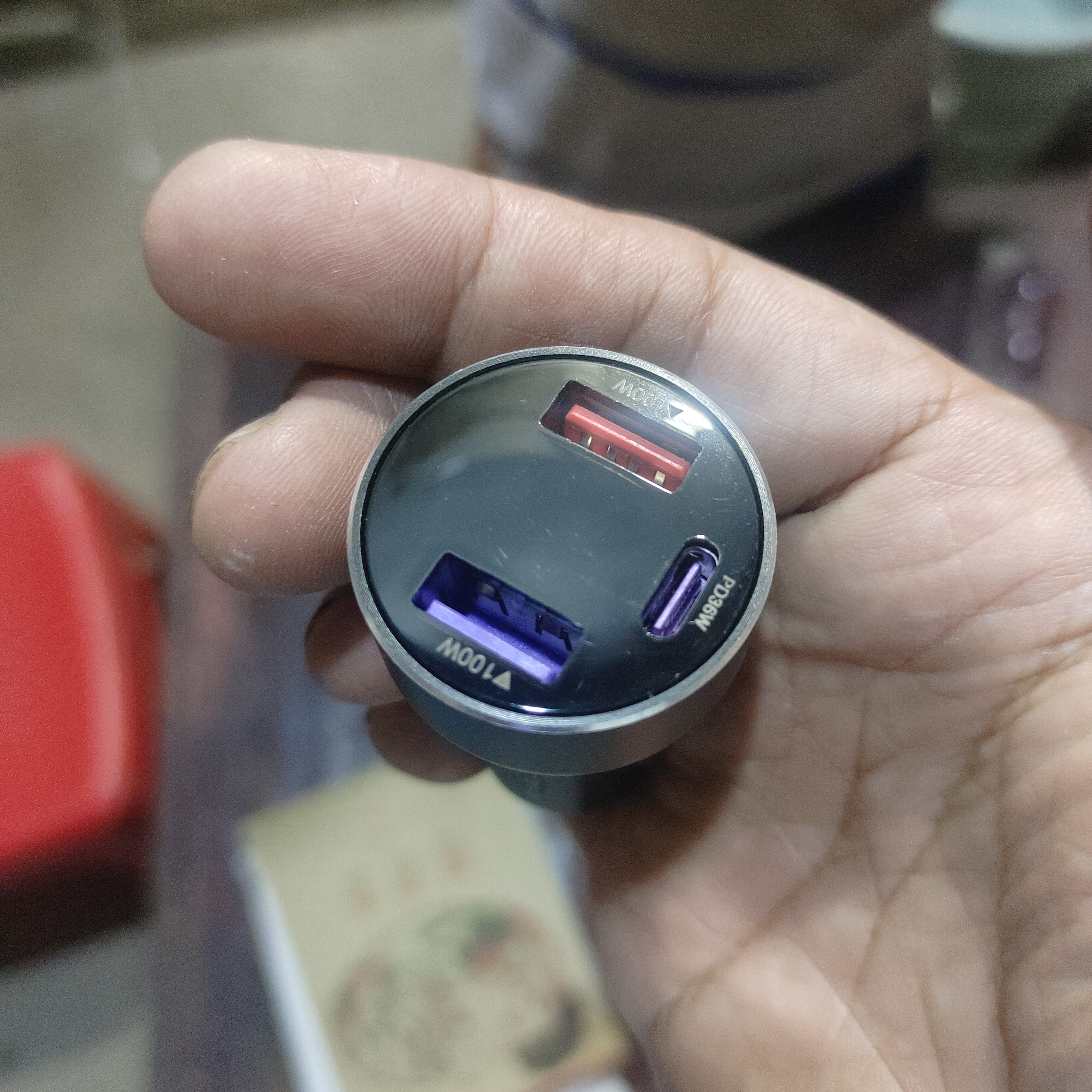 纽曼（Newmine）车载充电器超级快充一拖三汽车点烟器充电器车载快充华为苹果17转换头 实拍图