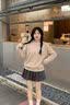 DKNY唐可娜儿针织衫女2026年新款独特撞色早秋穿搭圆领长袖女士毛衣PC 实拍图