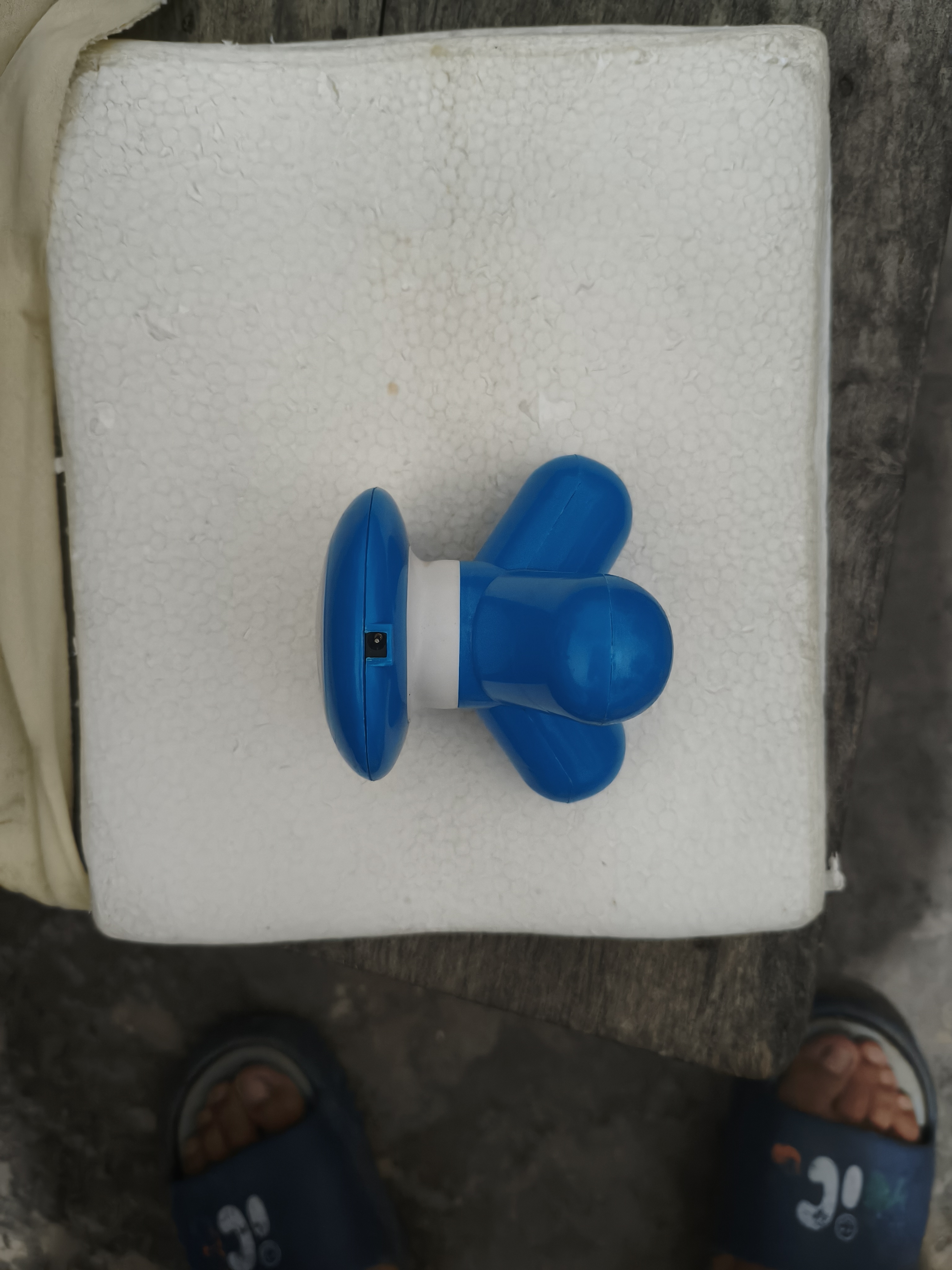 迷你按摩器倍儿轻松USB电动按摩仪手持办公家用颈椎腰部腿部便携式mini三角按摩机领取优惠券 【旗舰款】配电源线+不配电池+随机颜色 实拍图
