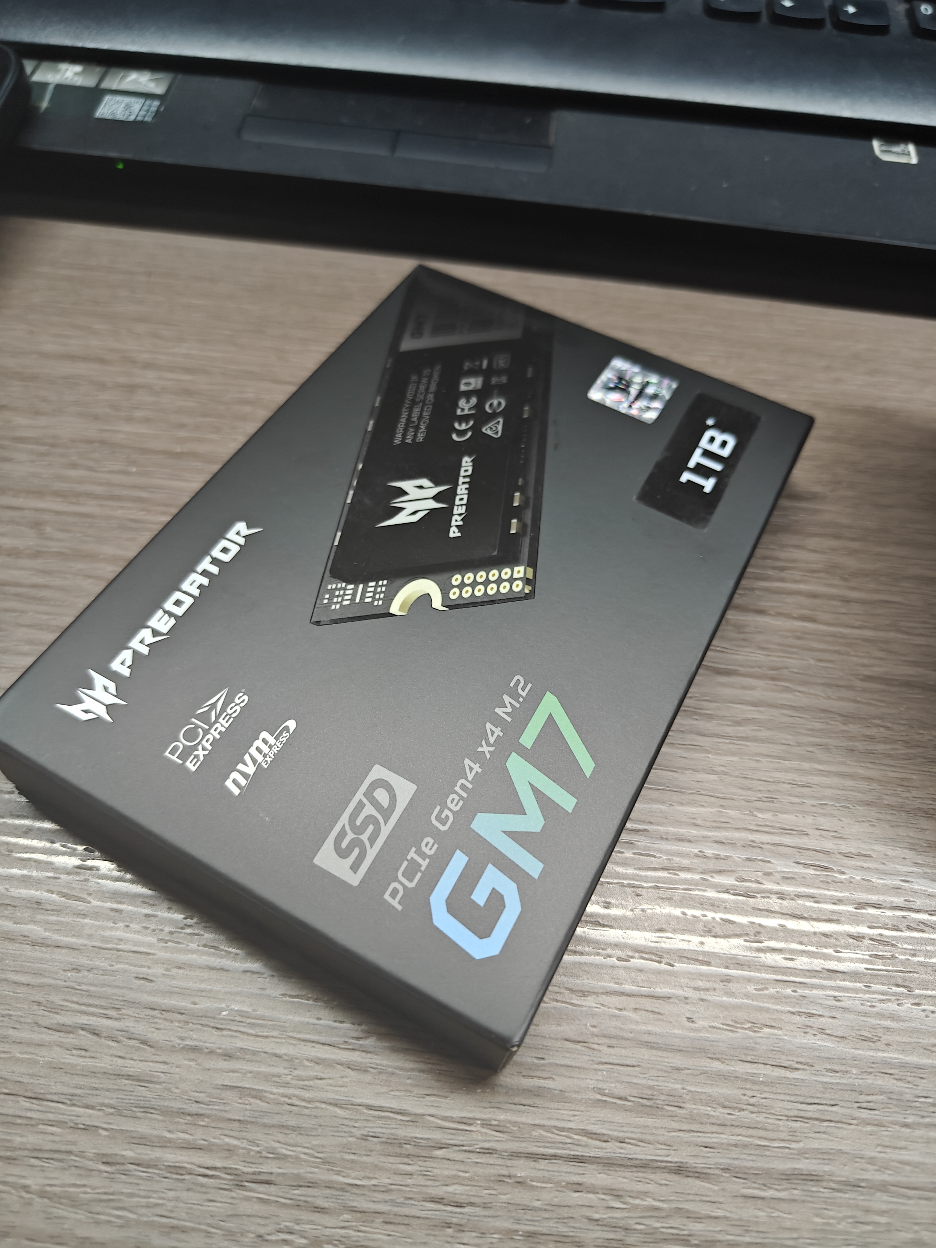 宏碁掠夺者（PREDATOR）1TB SSD固态硬盘 M.2接口(NVMe协议) GM7系列｜NVMe PCIe 4.0读速7200MB/s  AI电脑存储配件 实拍图