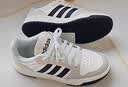 adidas ENTRAP美式校园风运动鞋少年感复古篮球风板鞋阿迪达斯 白色/红色   44 实拍图