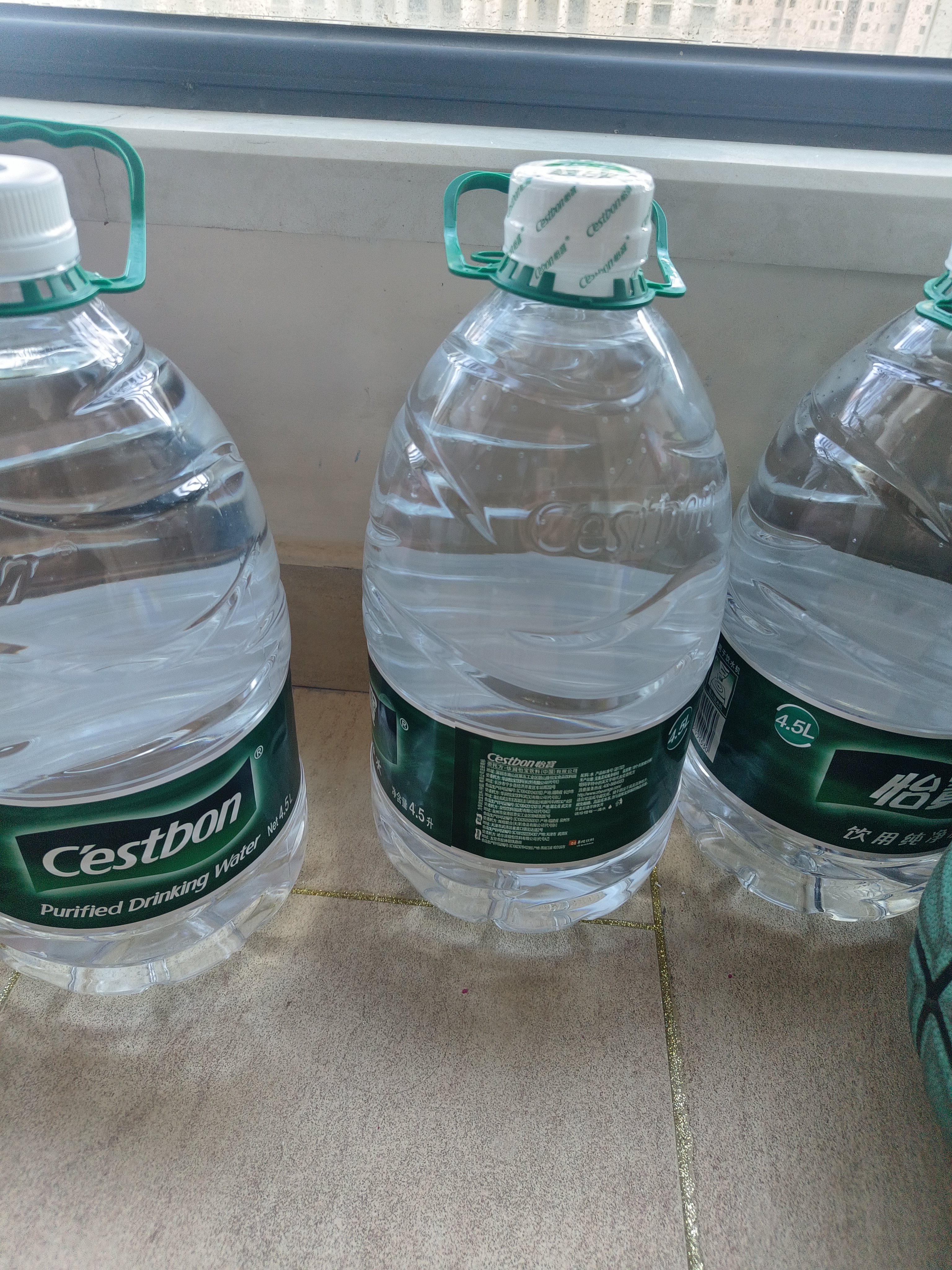 怡宝 饮用水 纯净水4.5L*4桶装水 整箱装 实拍图