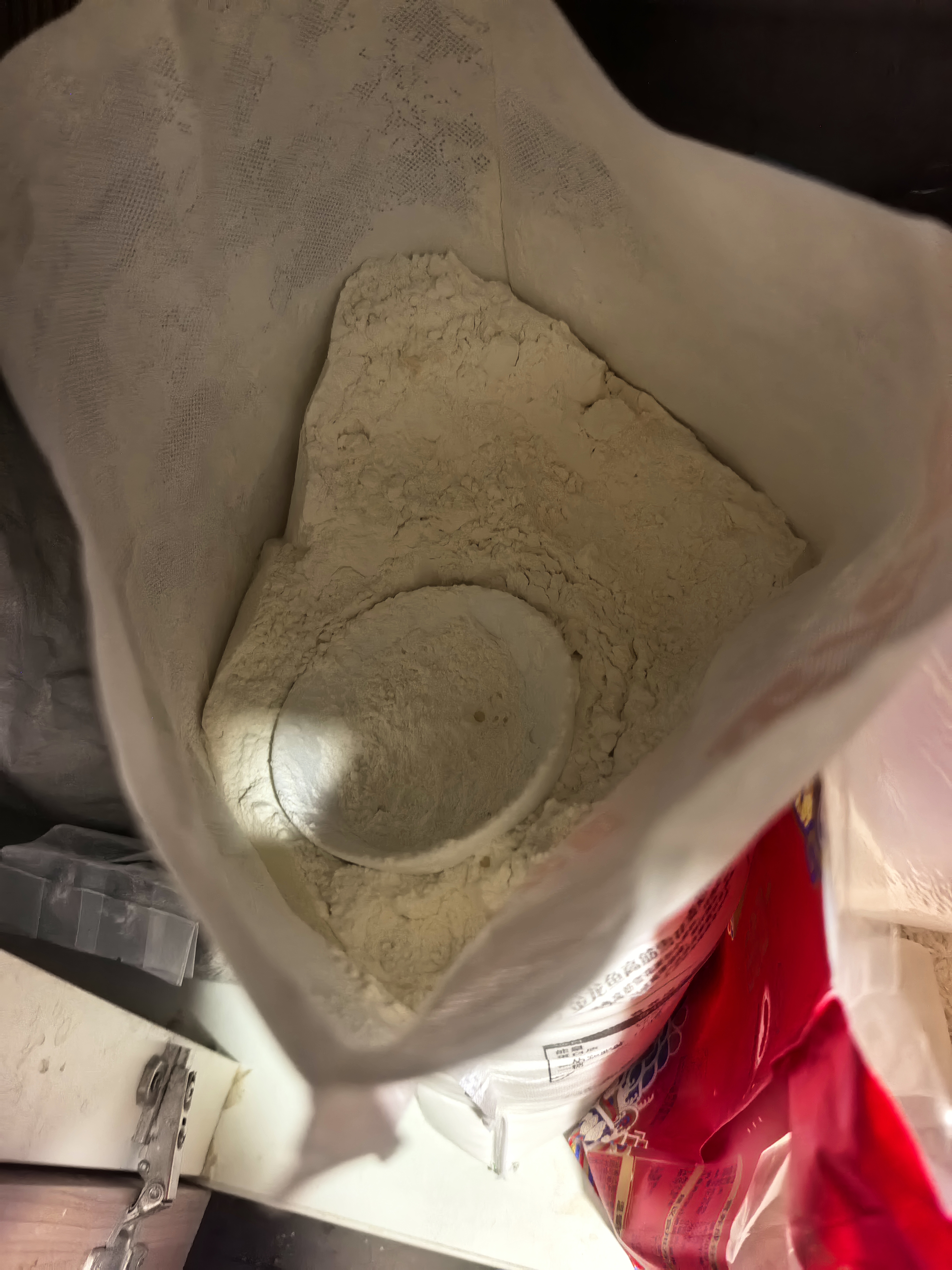 金龙鱼 面粉 高筋粉 高筋雪花麦芯小麦粉 20斤 包子饺子馒头饼手擀面 实拍图