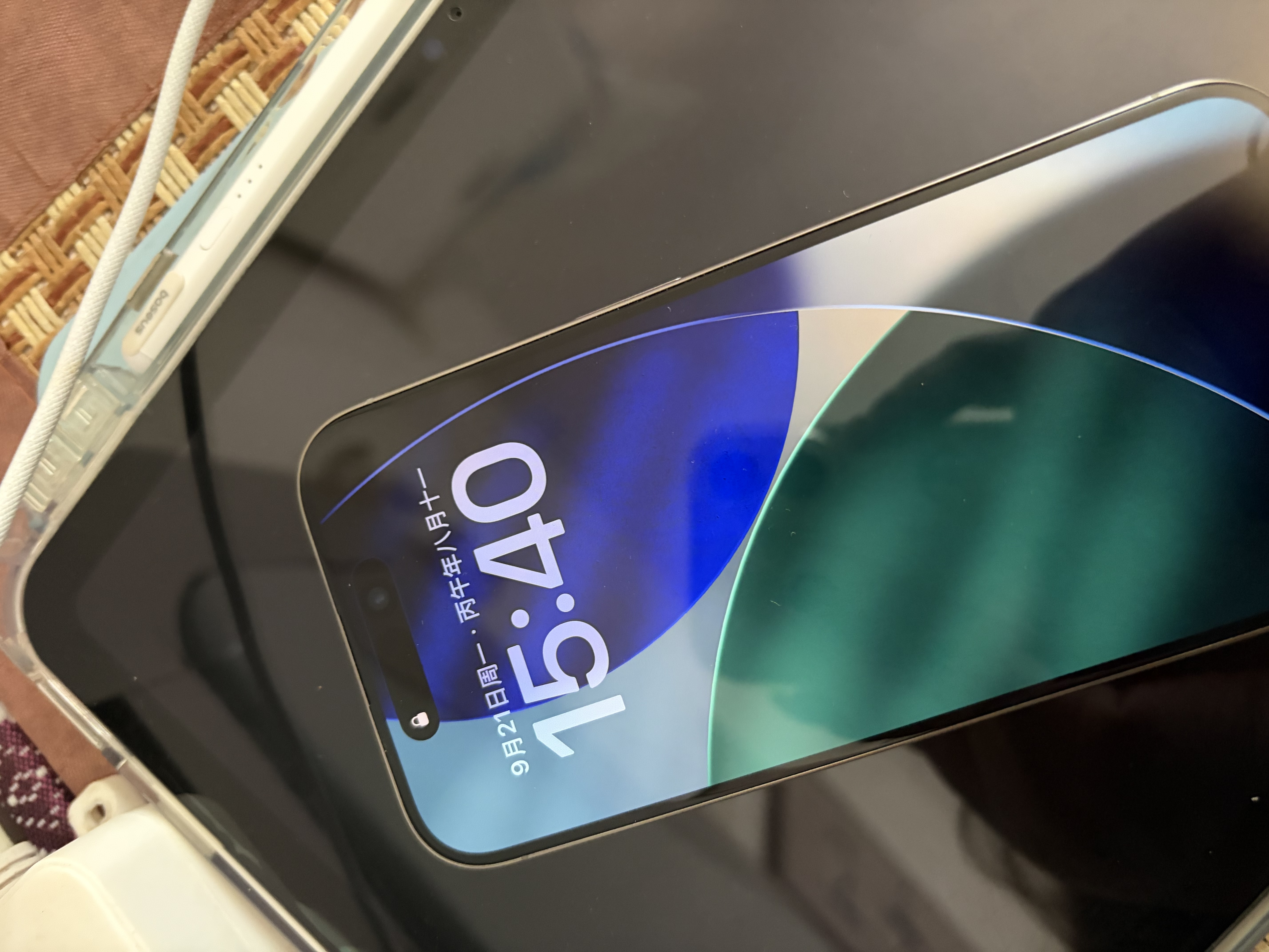 苹果15Pro【国行正品原装屏】iPhone15pro  双卡双待 5G 二手Apple 手机 原色钛金属【国行正品原屏】 【严选99新】256G【3期免息】 认准正品机，拒绝低劣国产屏 实拍图