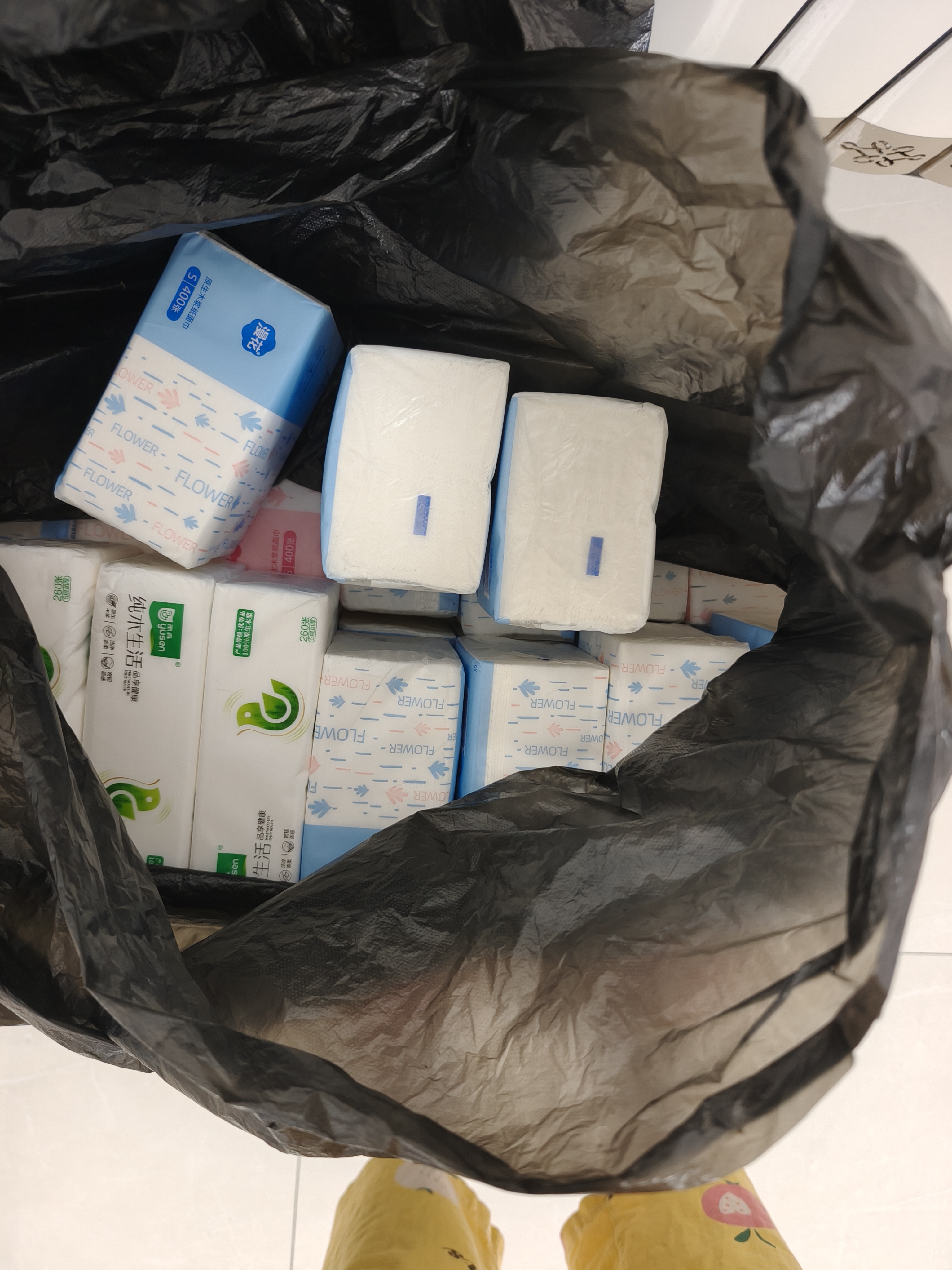 漫花400张5层抽纸大包纸巾大尺寸餐巾纸面巾纸擦手家用面巾纸 5层 400张*3包 实拍图