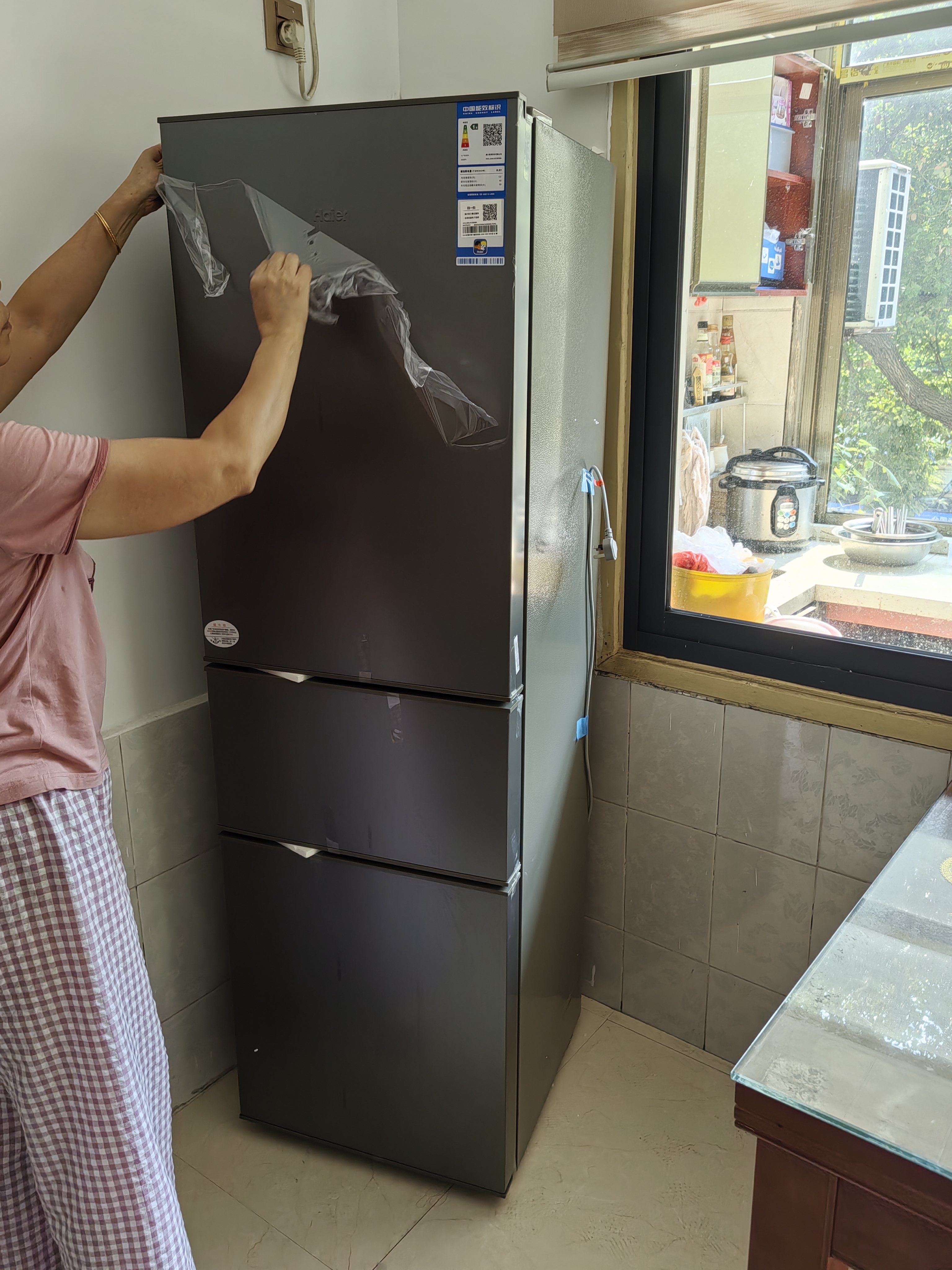 海尔（Haier）【换新补贴】海尔冰箱一级能效风冷无霜家用大容量冷藏冷冻净味保鲜冰柜电冰箱海尔出品Leader 230升一级定频直冷 实拍图