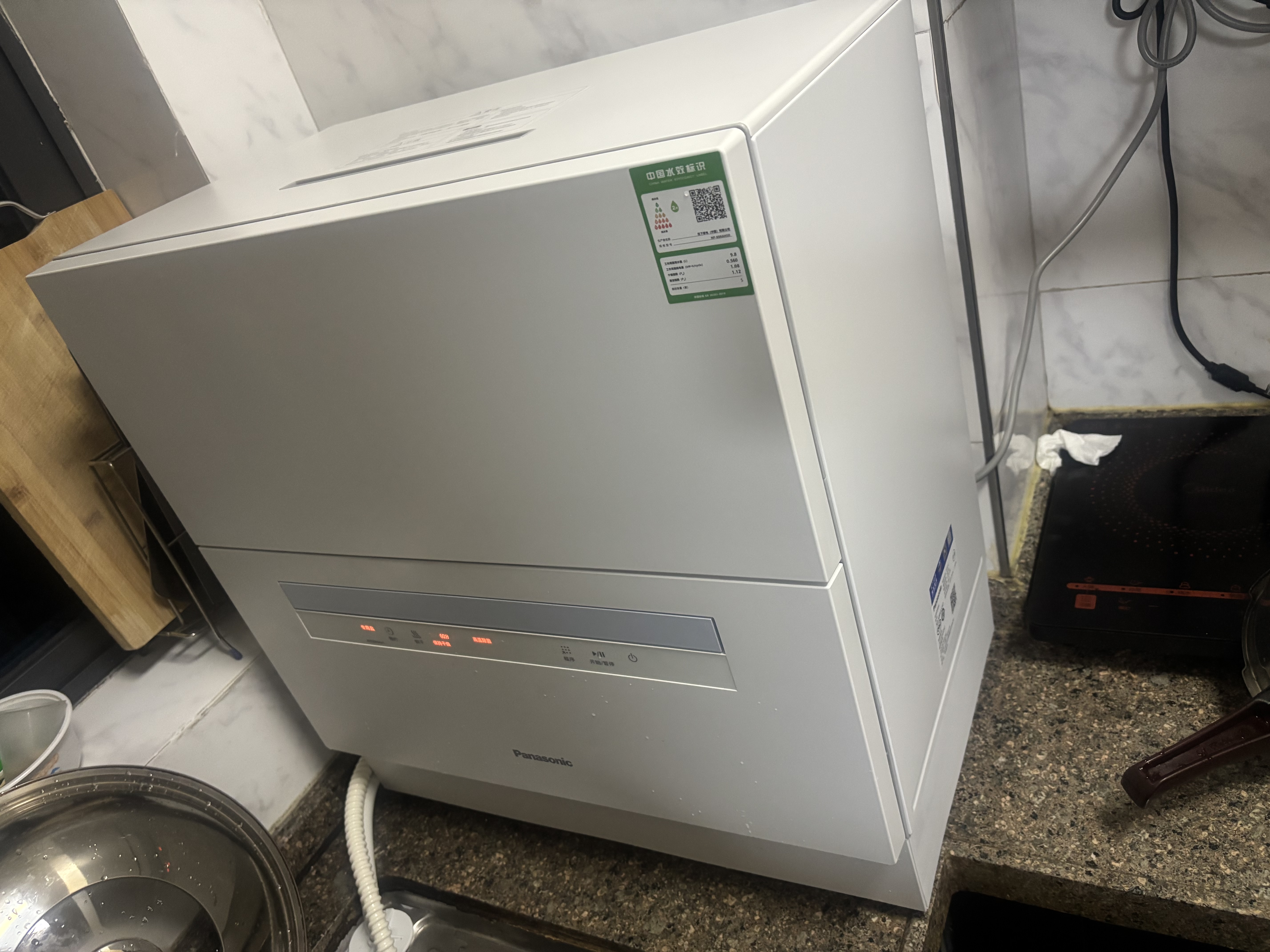 松下（Panasonic）台式洗碗机二代升级款节能智能洗 80℃高温除菌 独立烘干 家用独立式台面二级水效NP-K8RAH5D 实拍图