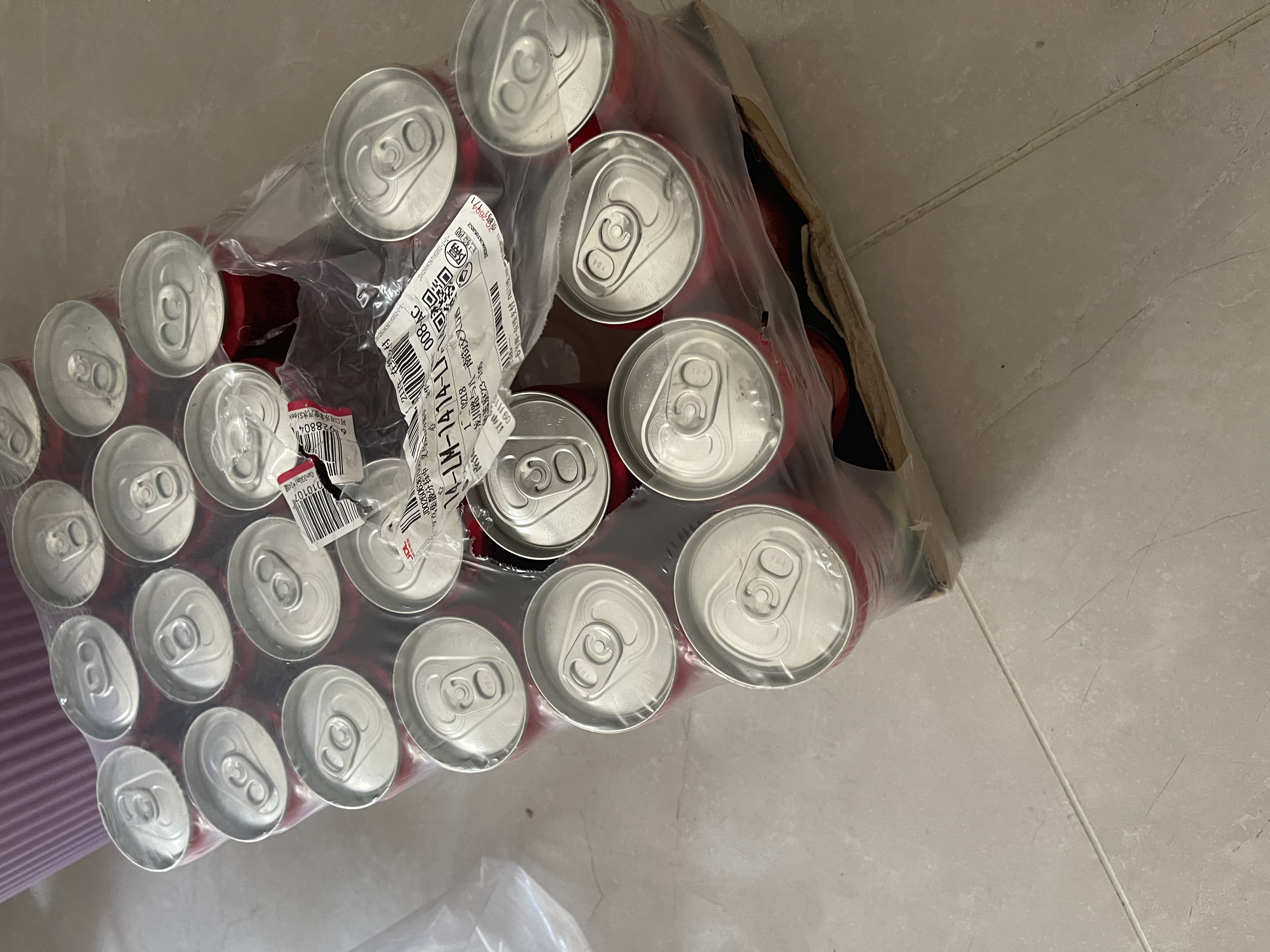 可口可乐（Coca-Cola）零度 Zero 无糖汽水 碳酸饮料 330ml*24主题罐新老包装随机发货 实拍图