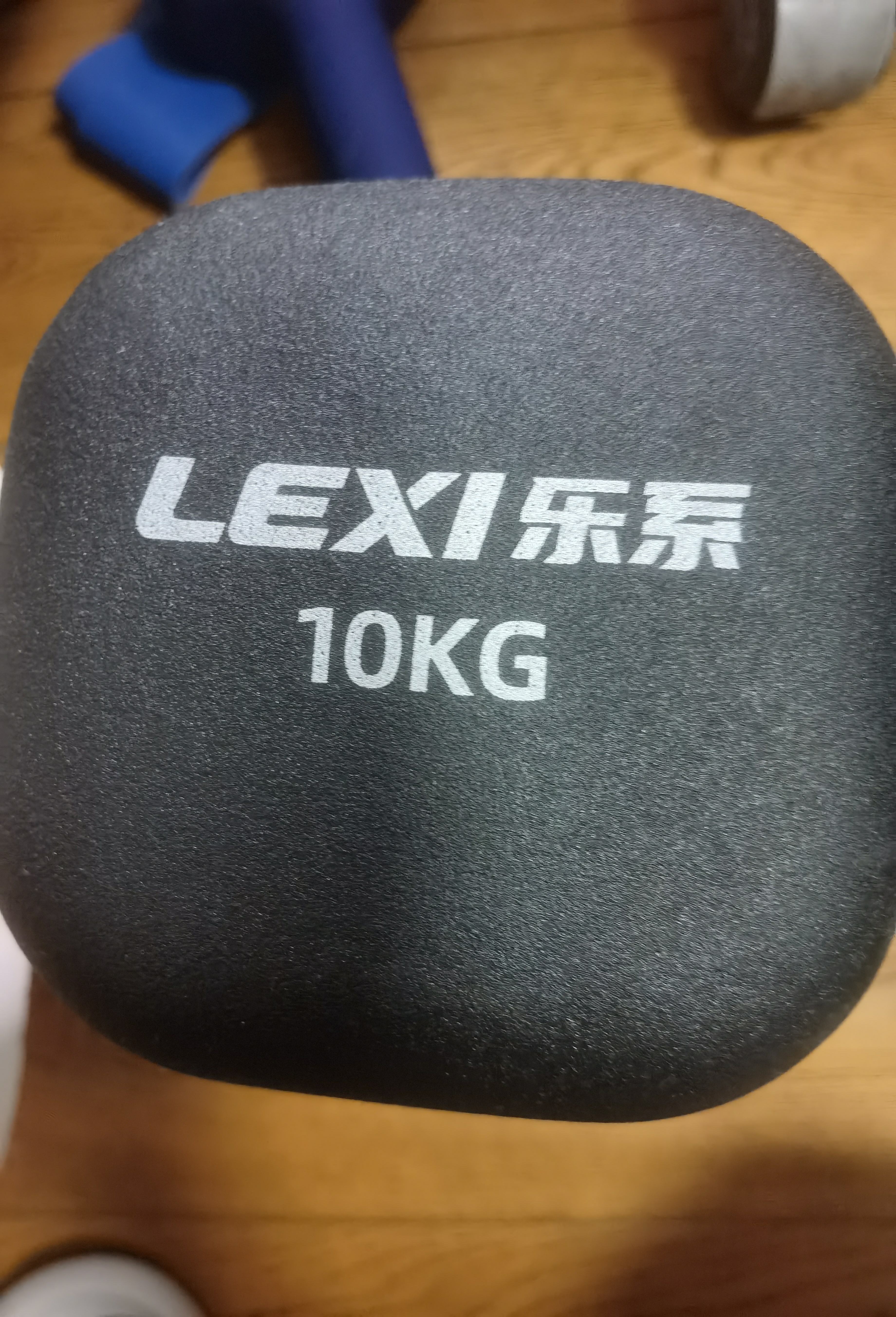 乐系（lexi）浸塑哑铃男士健身家用器械力量训练全身肌肉塑形 石墨灰10kg*2只 实拍图