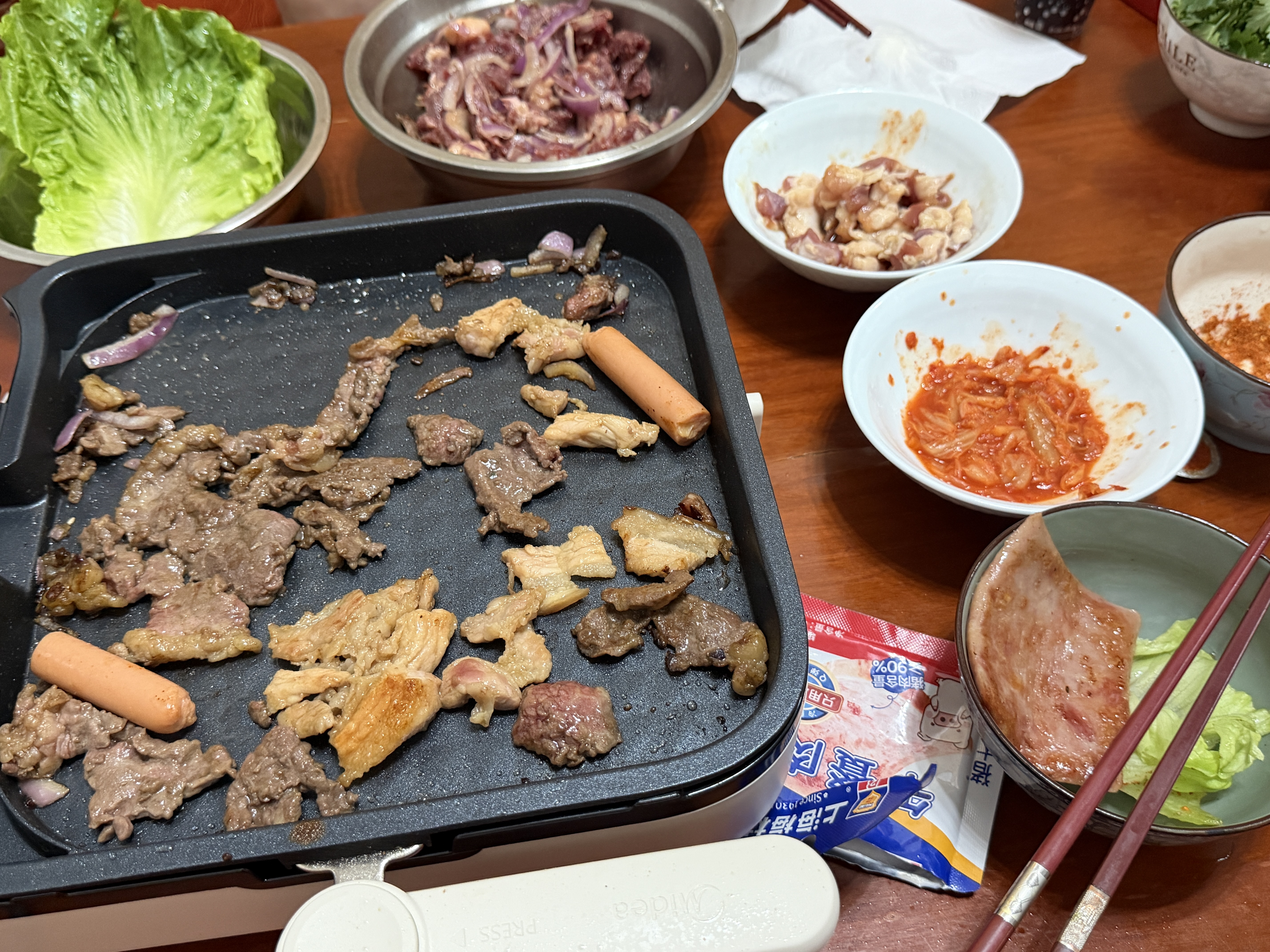 美的（Midea）电饼铛家用下盘可拆洗大火力三明治早餐机煎烤锅 方形双面加热加深大尺寸升级蒸汽烙饼烤肉锅28J51 实拍图