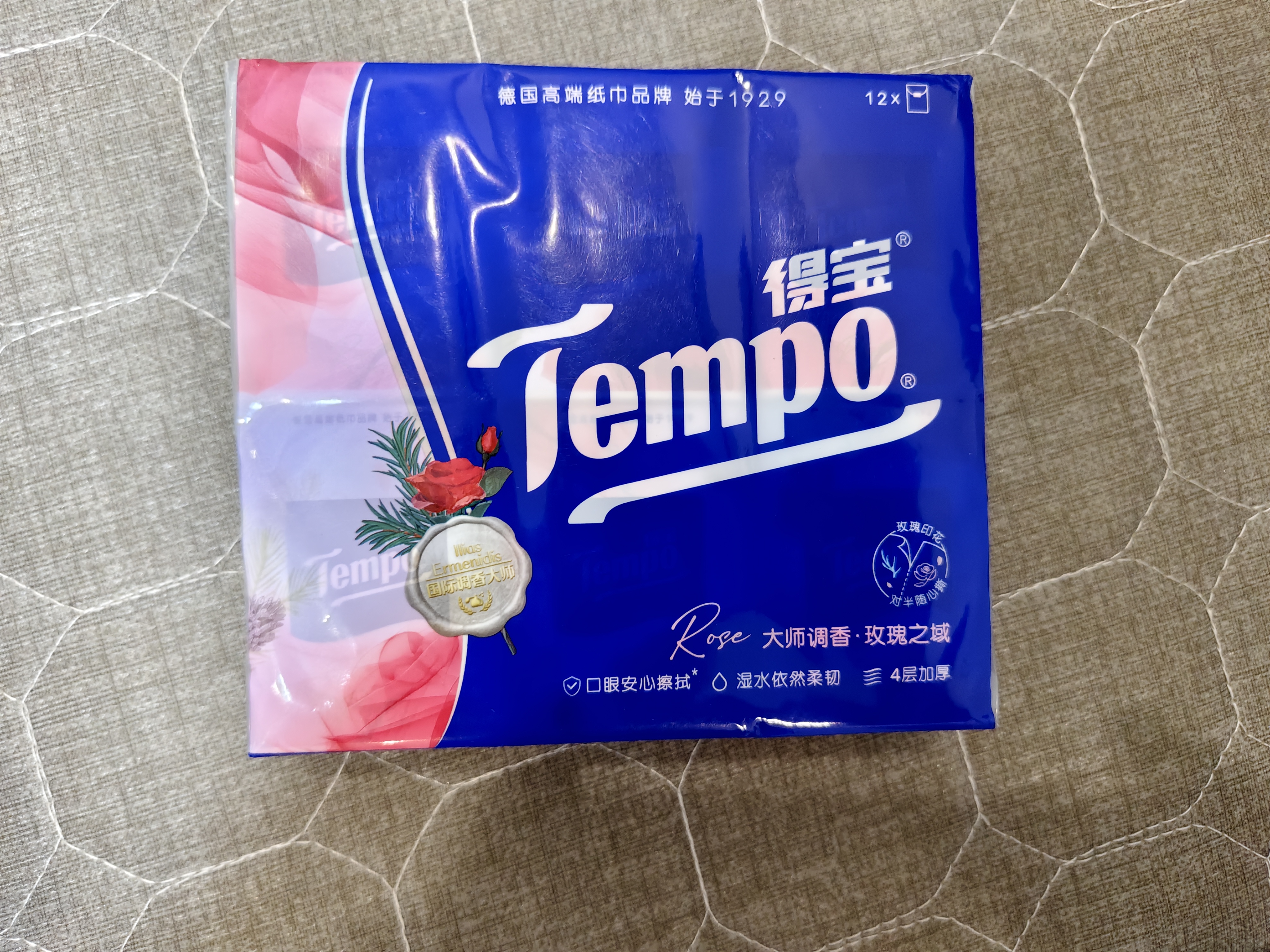 得宝（TEMPO）国际大师调香 玫瑰之域 对半撕手帕纸4层7张*12包  XL码纸巾小包 实拍图