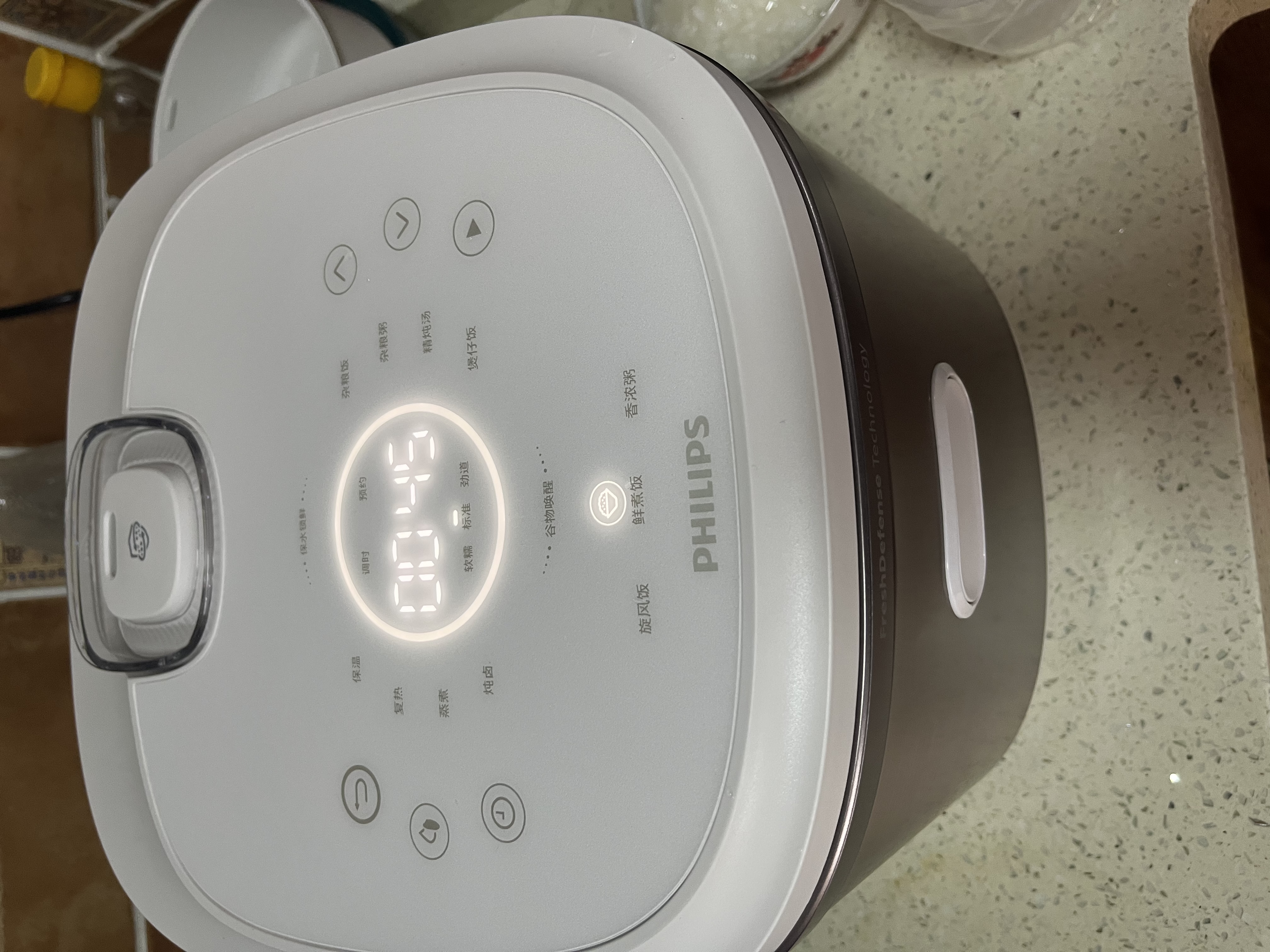 飞利浦（PHILIPS）【王凯沐同款】电饭煲钛营养TI钛金属层0氟0涂层内胆 IH加热多功能不粘锅电饭锅4-5人4L 5688 实拍图