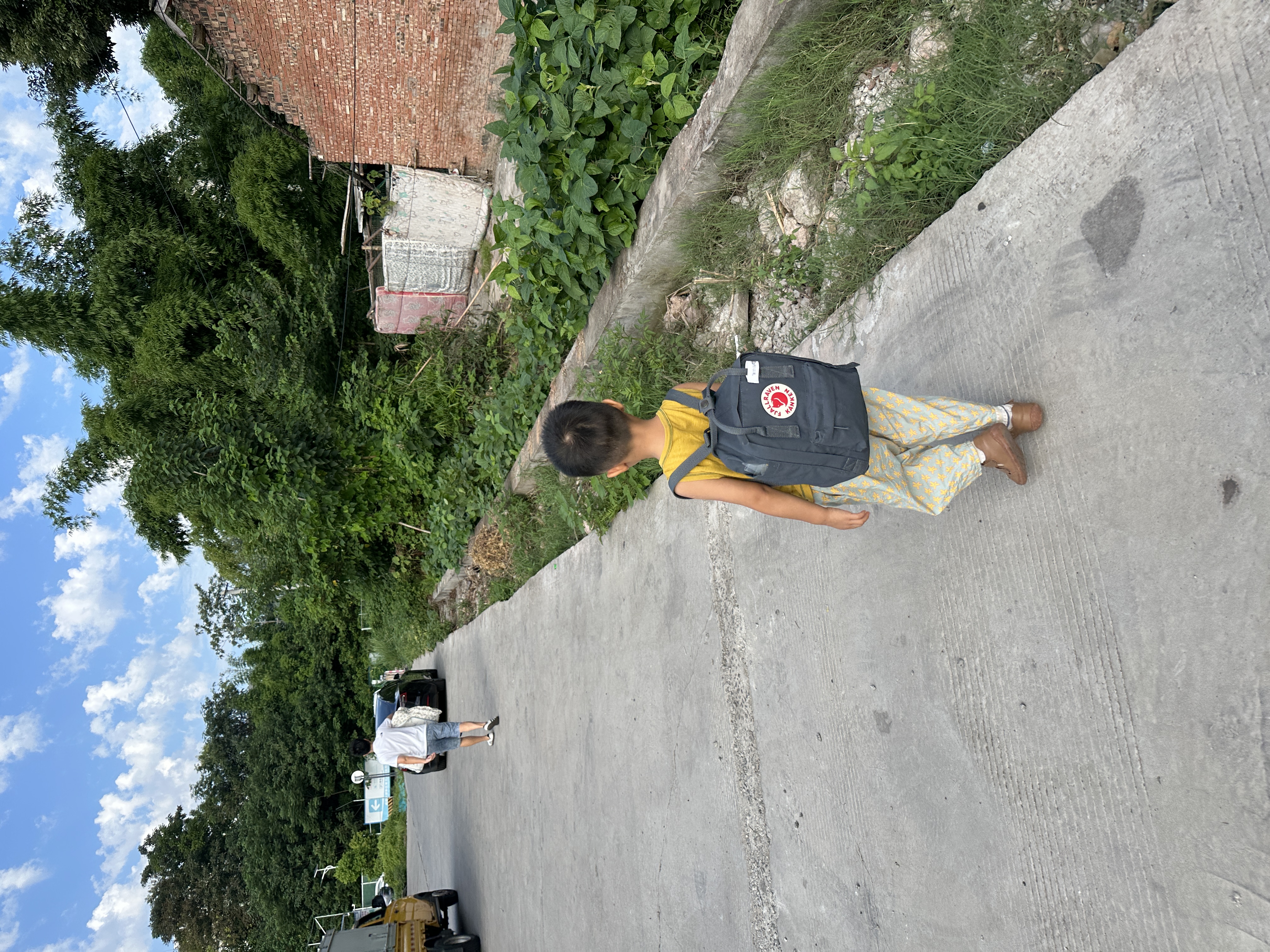 FJALLRAVEN北极狐双肩包女休闲大容量背包书包23561-031石墨黑7L开学礼物 实拍图