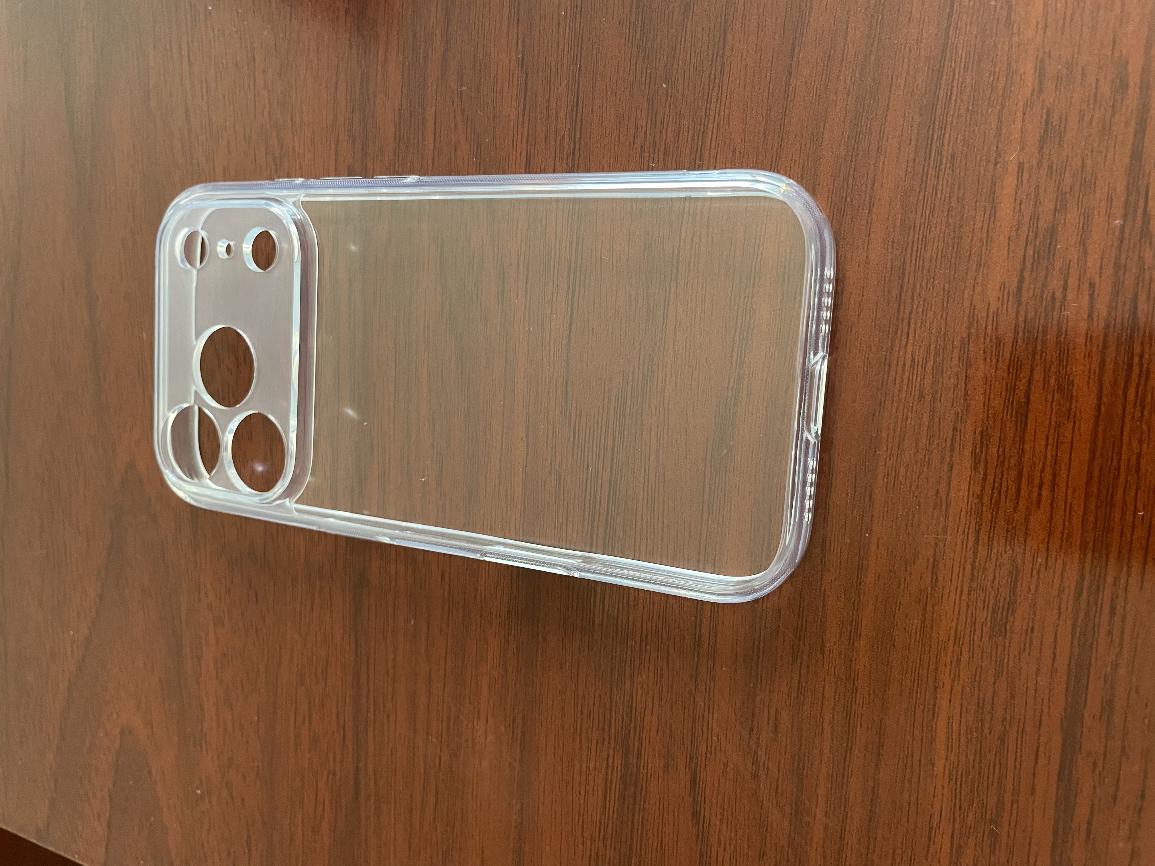 绿联【AI金属相机键|SGS抗黄】适用iphone18Pro手机壳苹果18Pro保护套全包防摔气囊透明超薄散热软边 实拍图