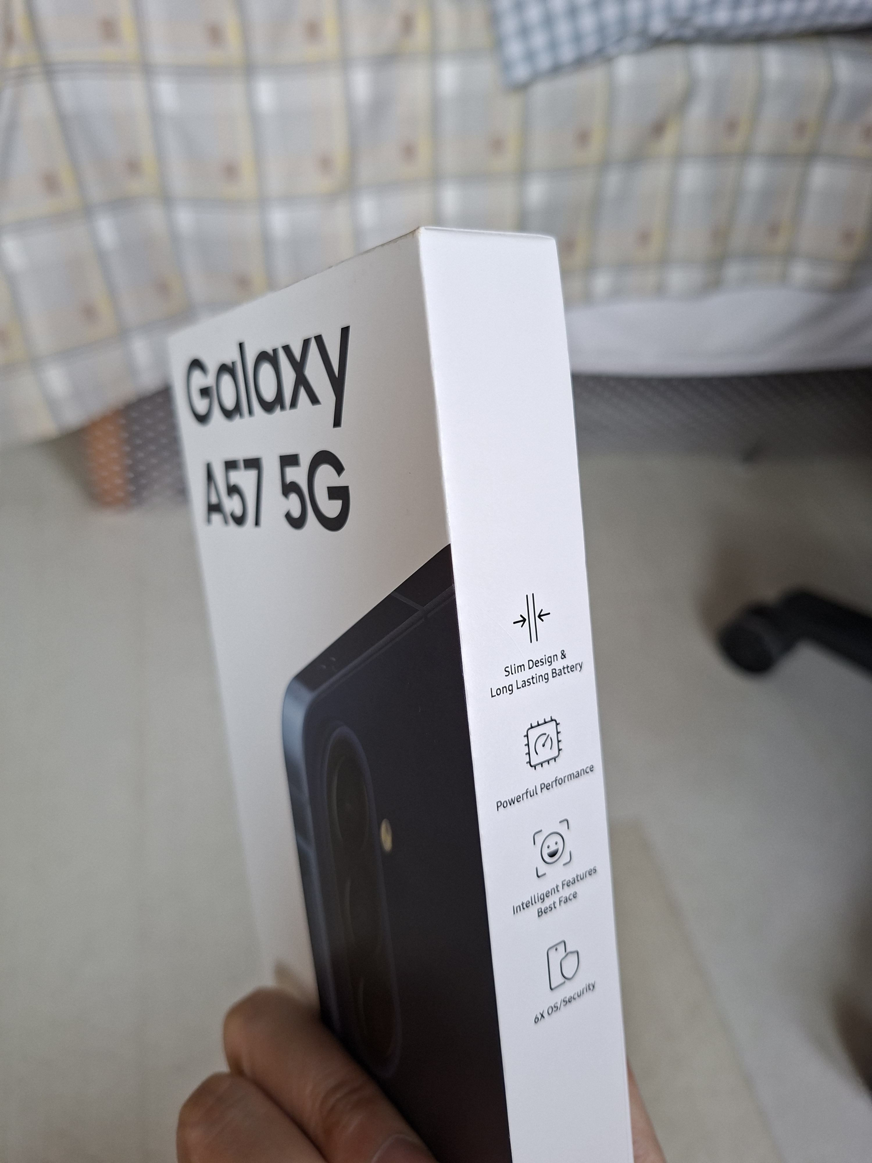 三星Galaxy A57 超薄5G手机 6.9mm纤薄机身 三摄超清夜拍 6.7英寸学生手机 国家补贴 12+256GB 远海蓝 实拍图