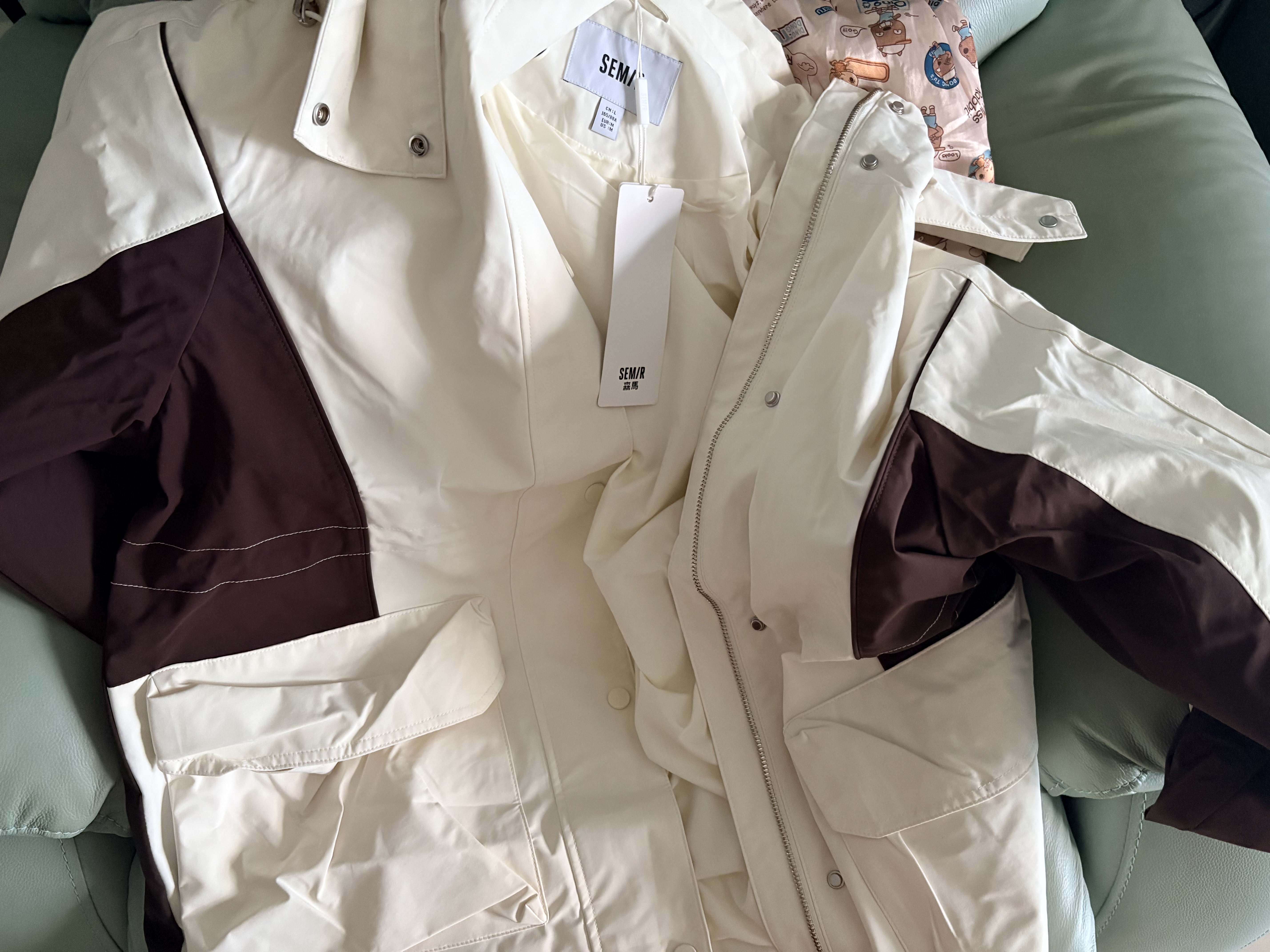 森马（Semir）[陈都灵同款]四防外套女中长款宽松撞色防护夹克秋装通勤户外上衣 白咖色调00415 L 【宽松版，建议拍小一码】 实拍图