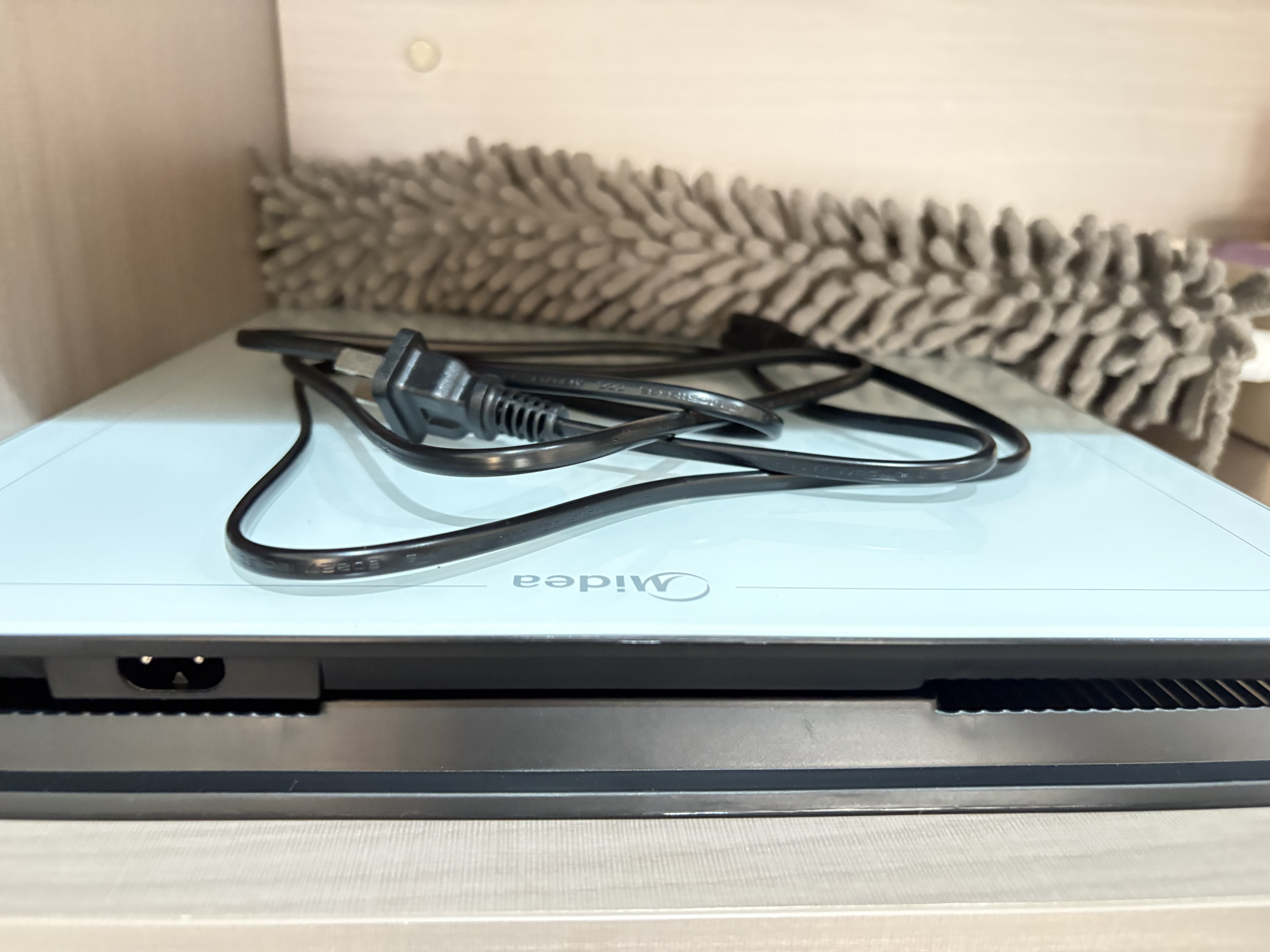 美的（Midea）暖菜板折叠新款石墨烯速热加热板保温板热牛奶神器多功能加热桌垫暖奶暖茶国庆送礼HBU6038FZ Pro 实拍图