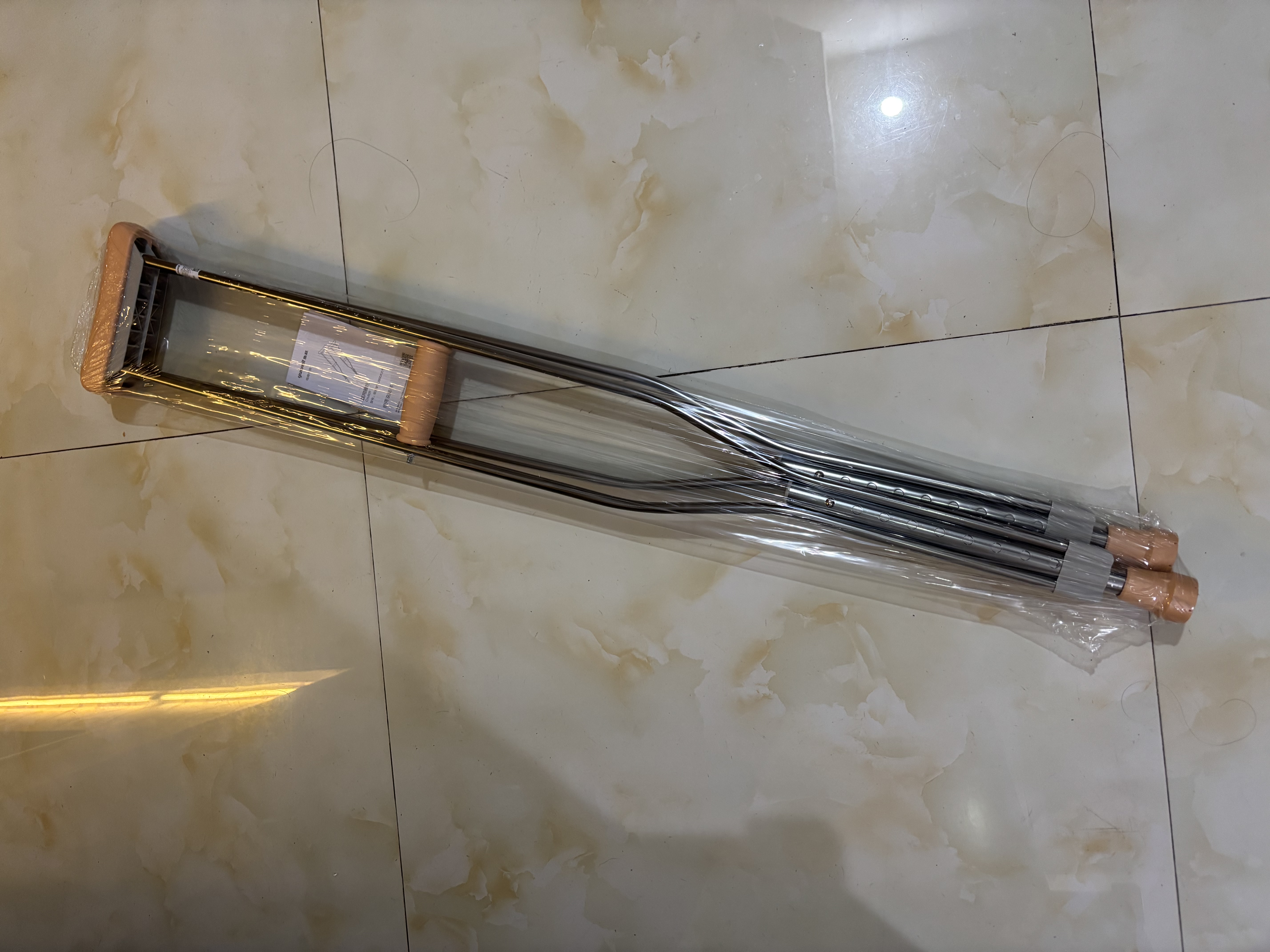 鱼跃（yuwell）拐杖骨折专用双拐腋下拐医用术后康复防滑可伸缩铝合金YU860A 实拍图