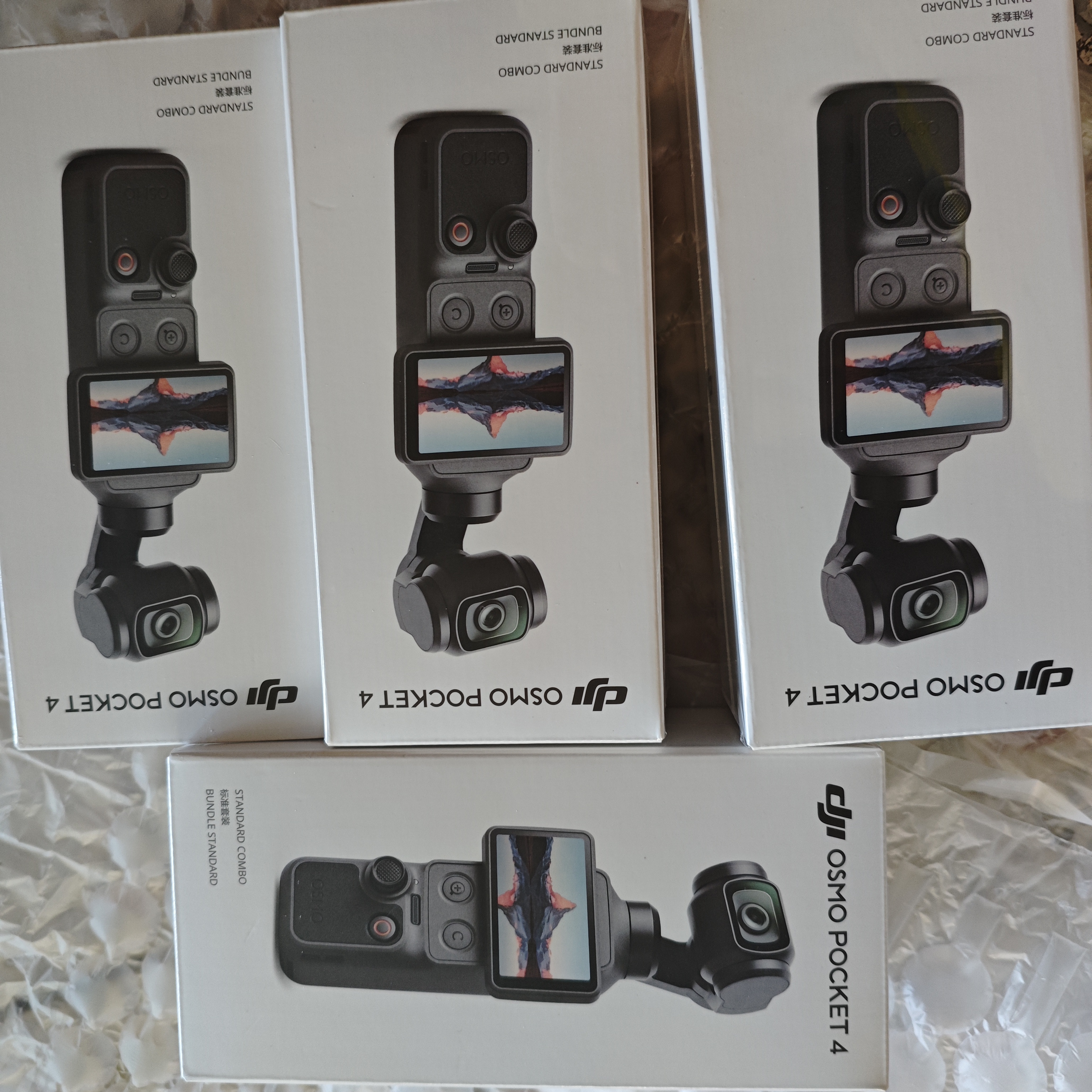 大疆DJI Osmo Pocket 3 标准版 一英寸口袋云台相机 OP灵眸手持数码相机vlog便携美颜 实拍图