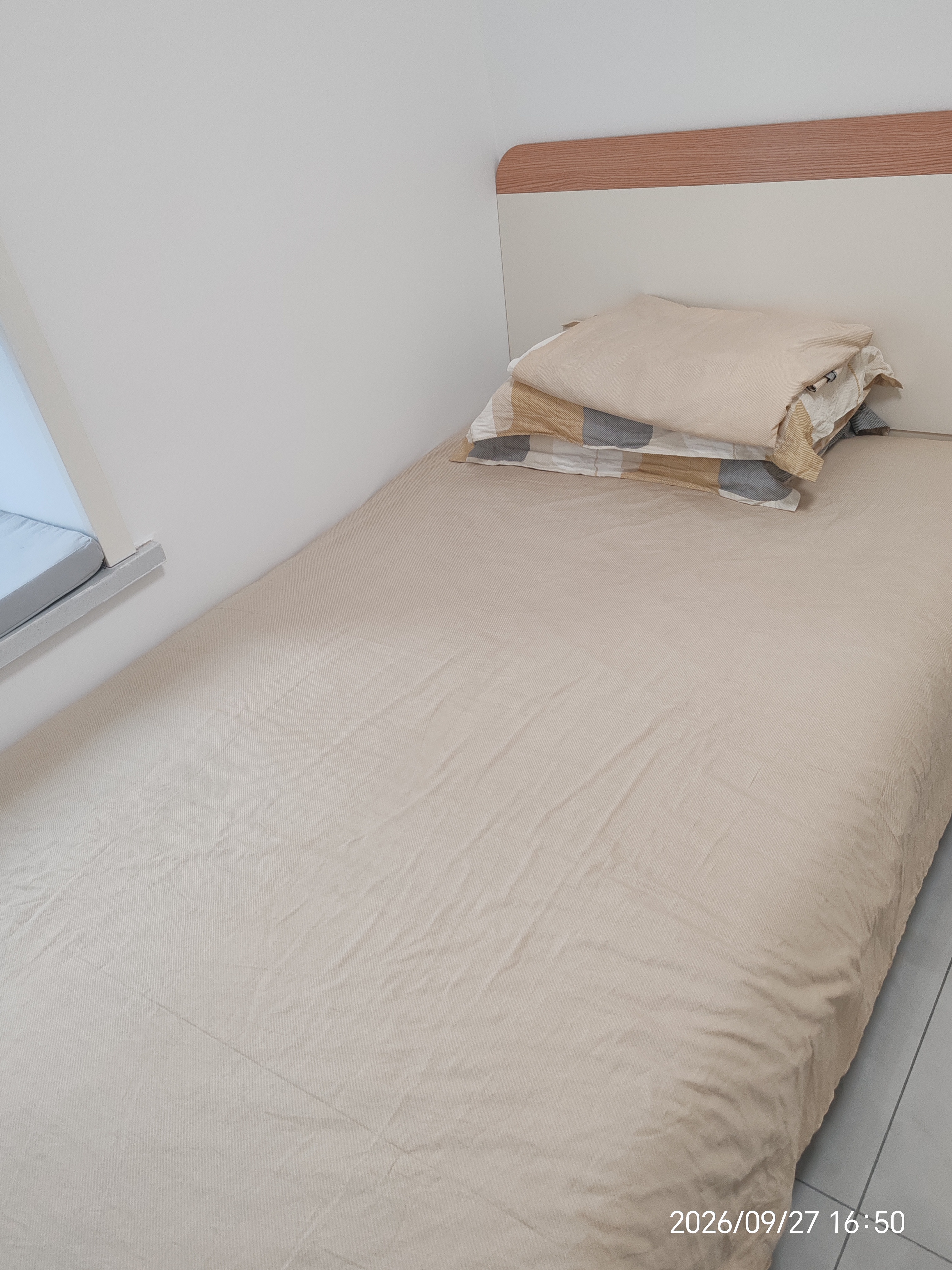 全友家居 原木奶油风板式床1.2米x2米小户型卧室单人学生床可进扫地机 实拍图