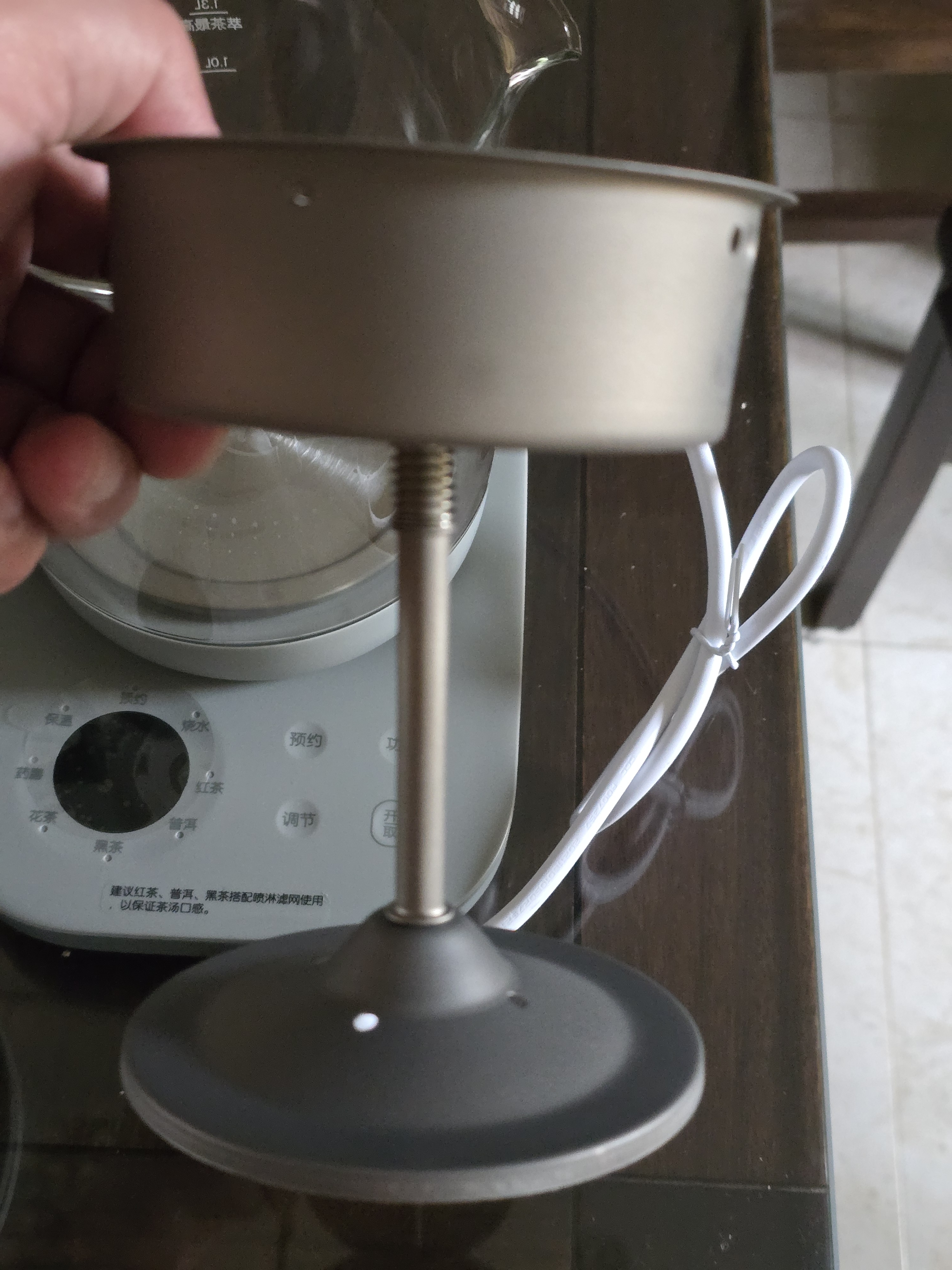 小熊（Bear）纯钛养生壶 喷淋式煮茶器 煮茶壶0胶水 1.5L大容量 办公室保温一体泡茶热水壶 2026新款 ZCQ-K15J3 实拍图