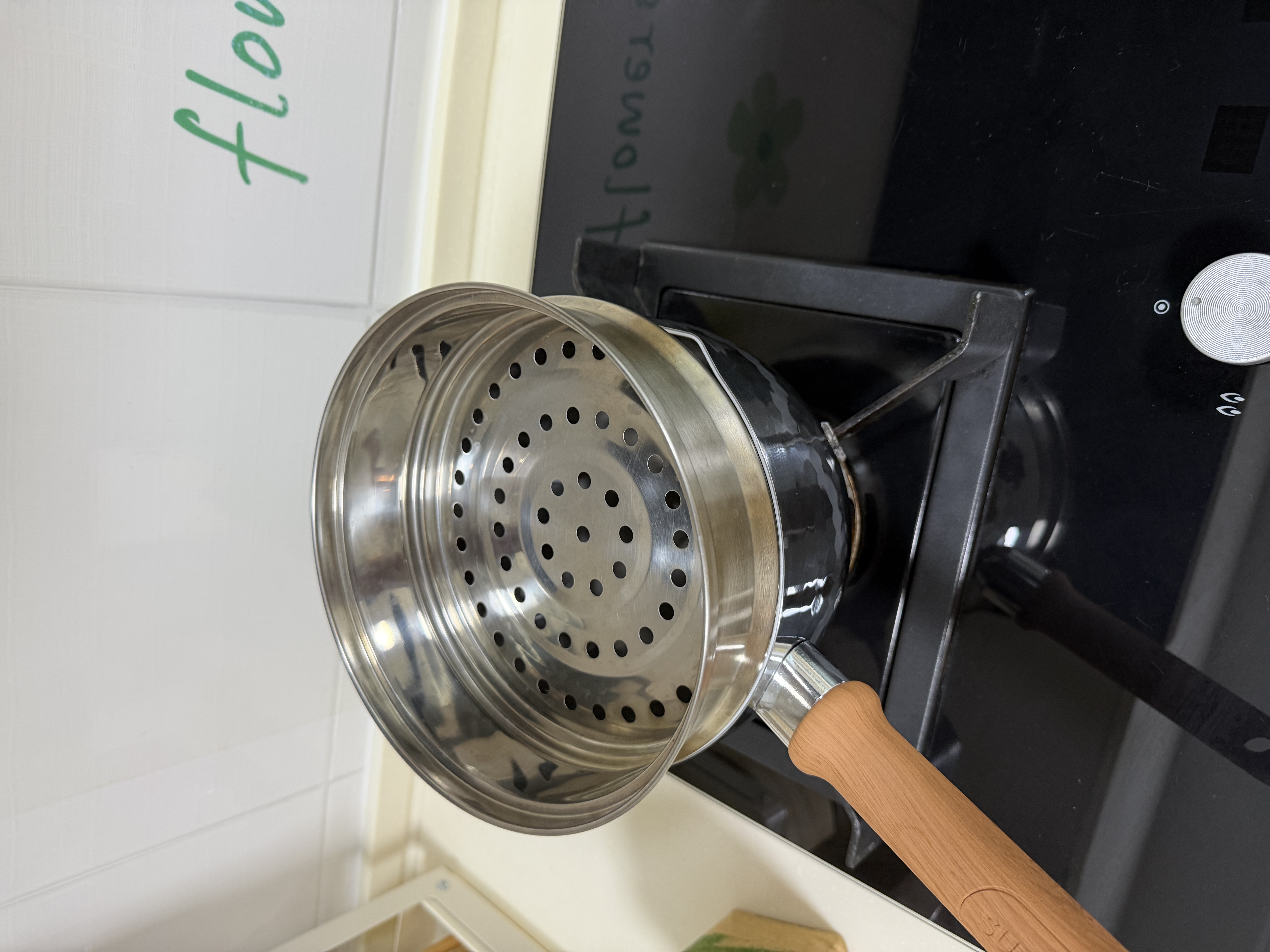 苏泊尔（SUPOR）航天级TA1纯钛雪平锅辅食 一体成型奶锅 燃气灶电磁炉家用小汤锅 【带蒸笼】4倍加厚无涂层纯钛 18cm 航天级TA1纯钛丨4倍加厚一体成型丨无涂层无重金属 实拍图