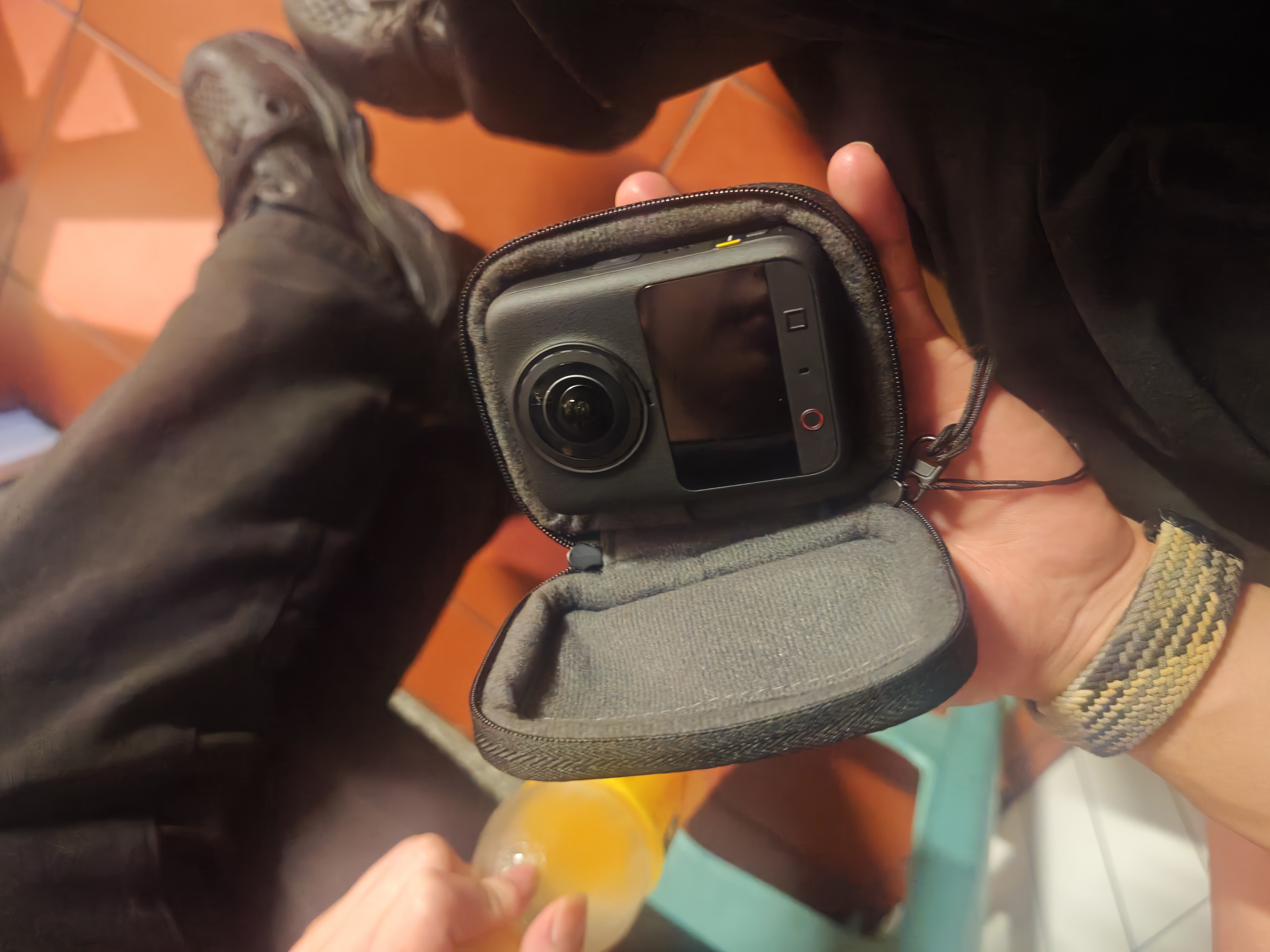 大疆（DJI）Osmo 360 二代 8K 全景运动相机内置存储防抖防水旅行手持Vlog摄像机 Osmo 360 II 标准套装 标配 内置105GB存储 实拍图