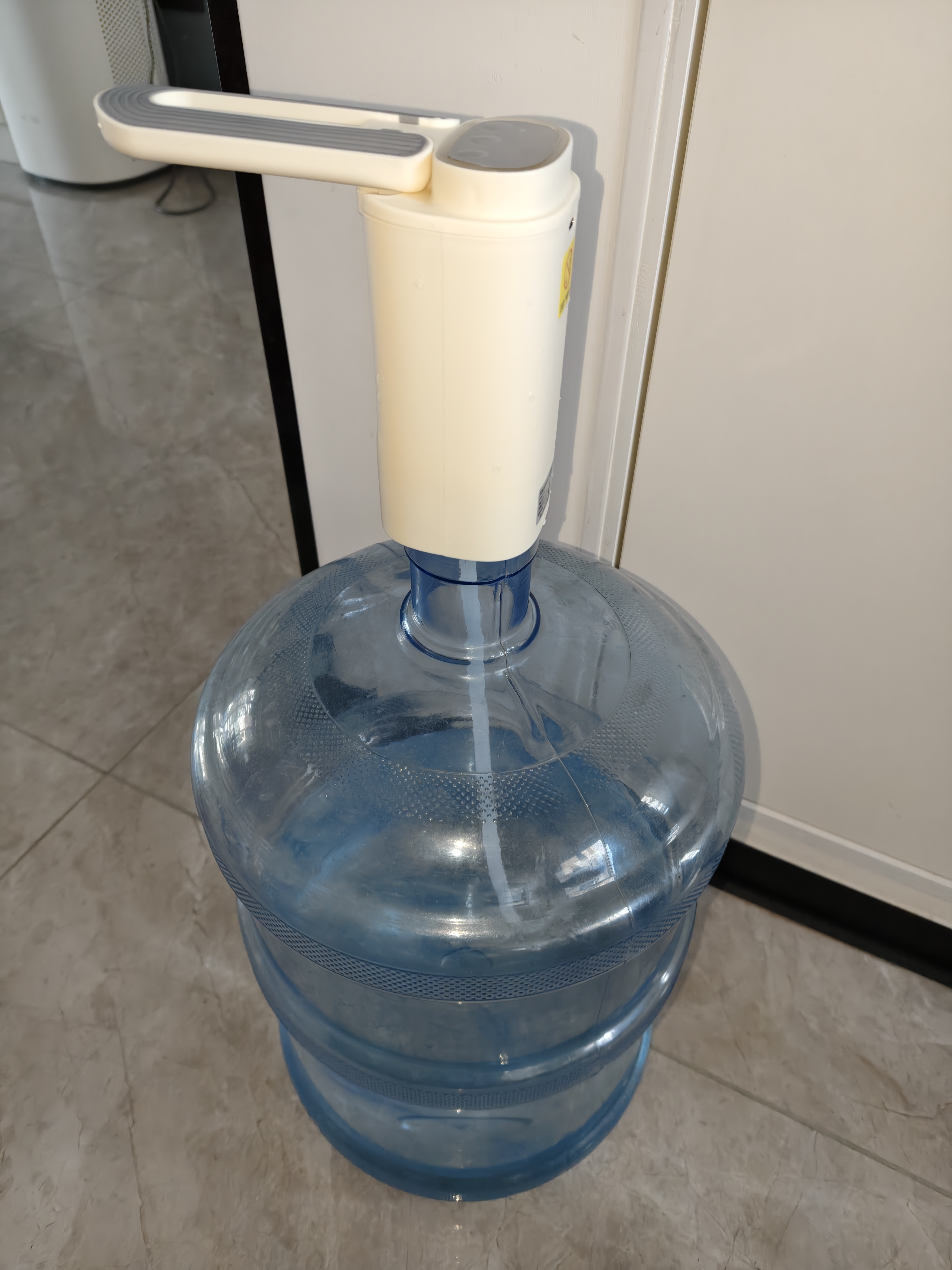 双枪抽水器桶装水神器99.9%抗菌静音矿泉水电动抽水泵折叠自动上水器  实拍图