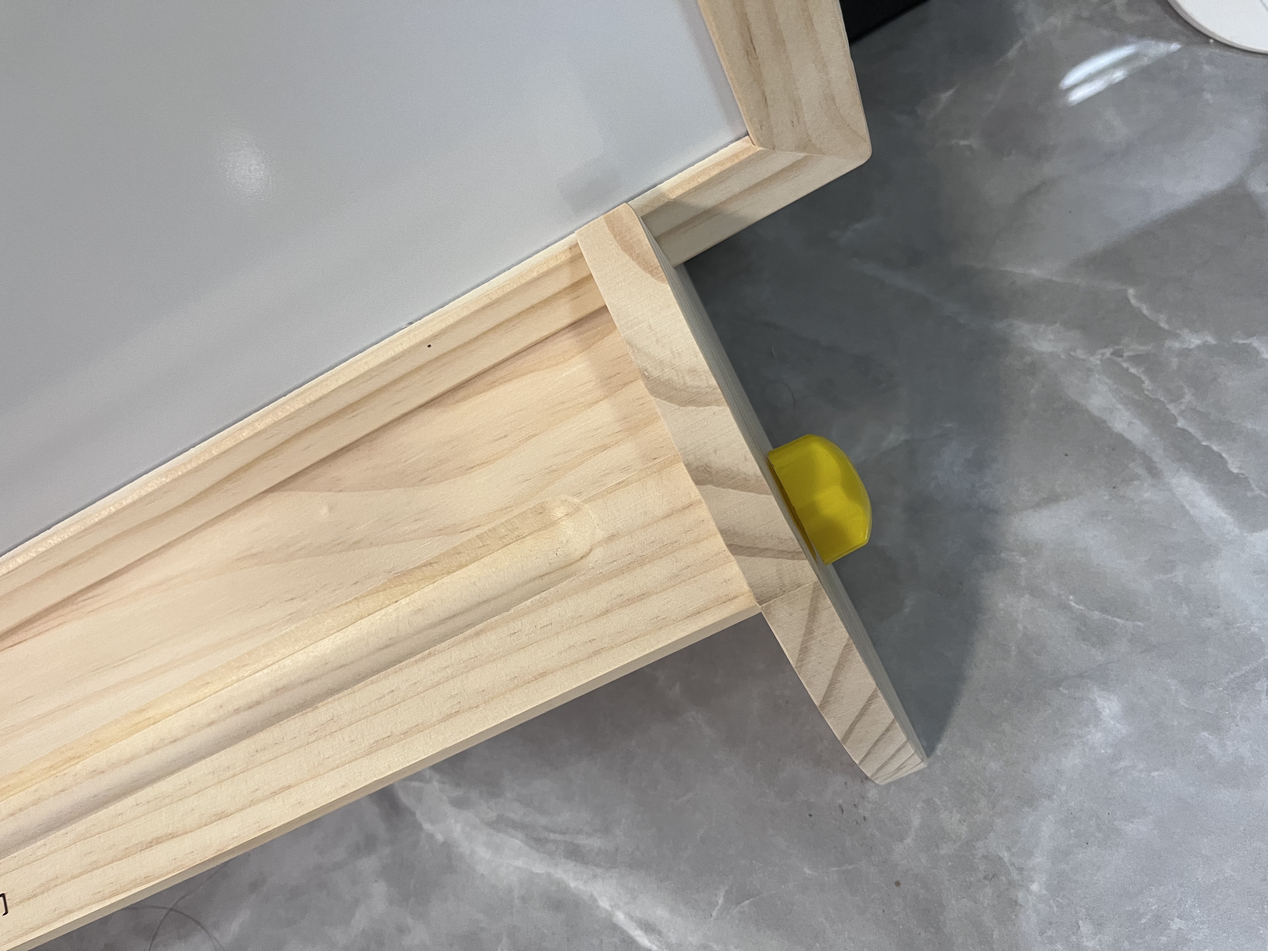 得力（deli）得力儿童画板磁性涂鸦小黑板环保双面绘画支架式宝宝白板绿板家用靠墙大号90*60cm 实拍图