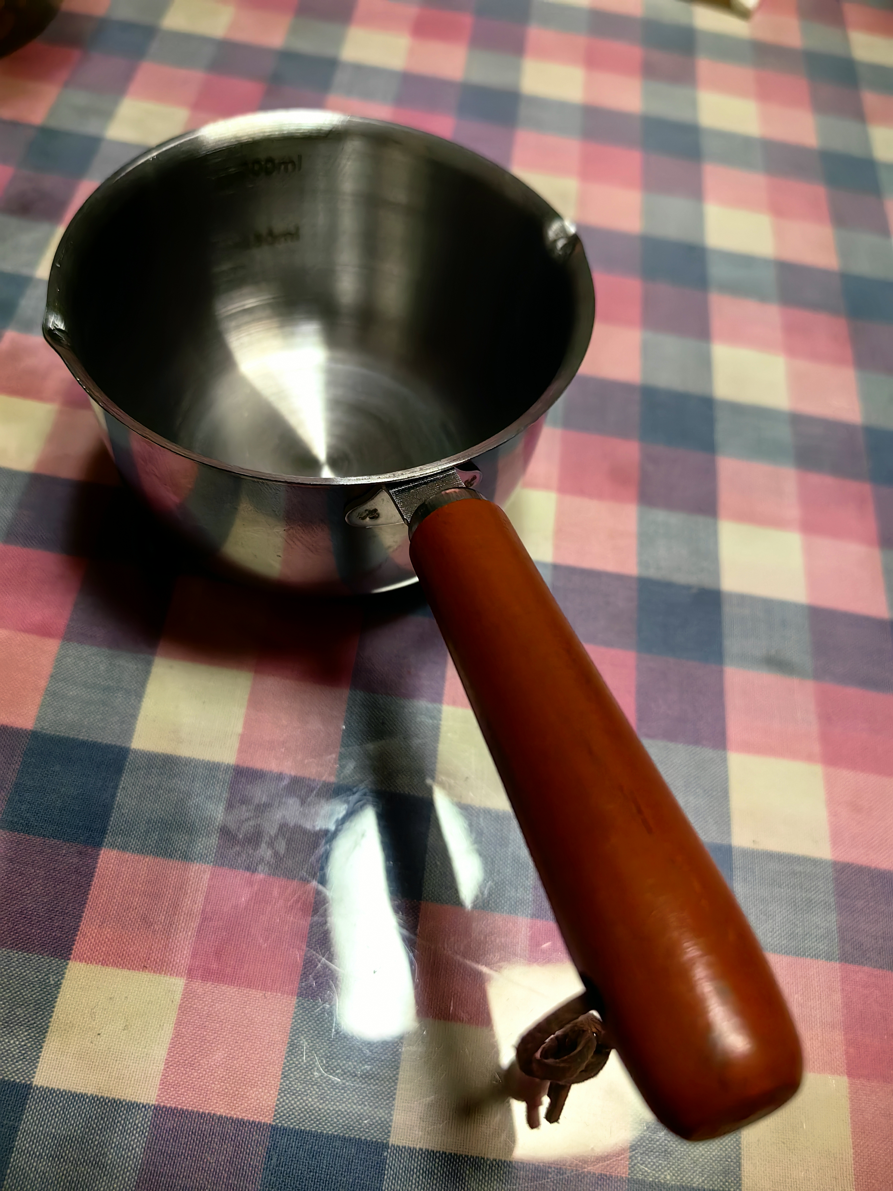 热油小锅泼油锅加厚不锈钢木柄防烫带刻度双倒流口不挂油无涂层 【木柄】爆款300ml 实拍图