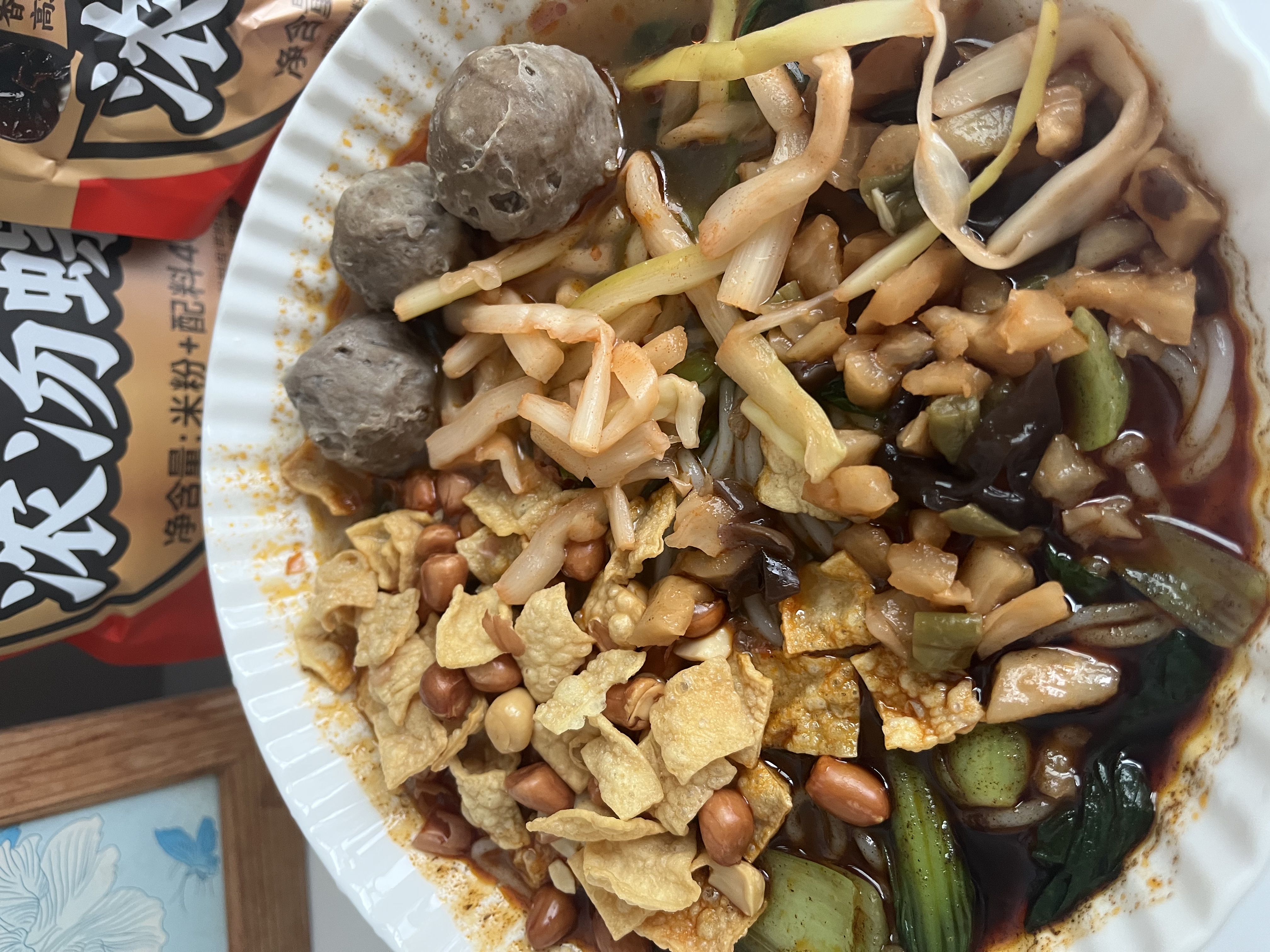 三只松鼠超大腕螺蛳粉405g*5袋 米粉米线柳州特产夜宵方便速食零食酸辣 实拍图