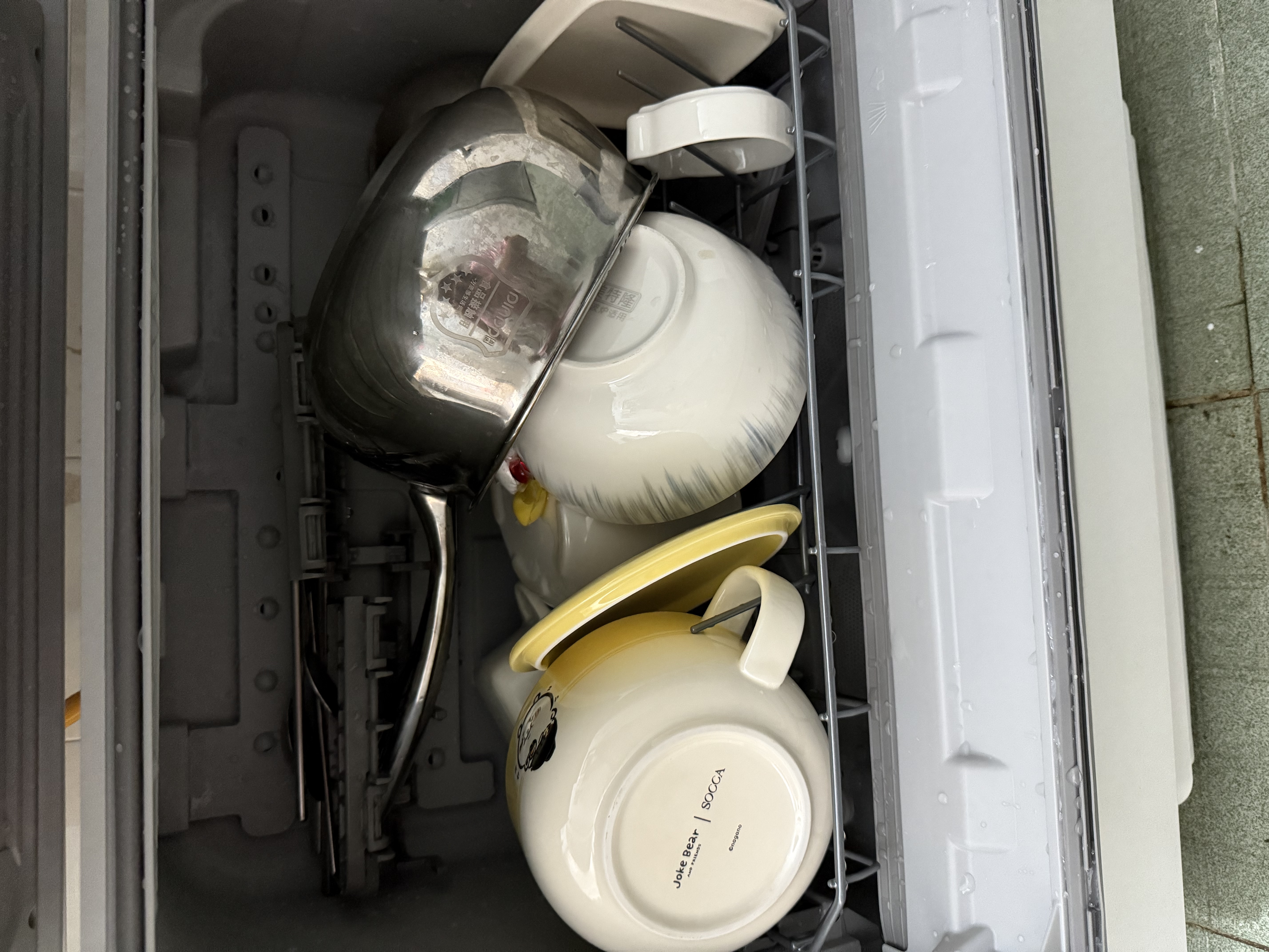 松下（Panasonic）【重磅新品】白巧mini台式洗碗机 29cm超薄机身 上掀式开门 80℃高温漂洗  23min超快洗NP-UW3BX1K 实拍图