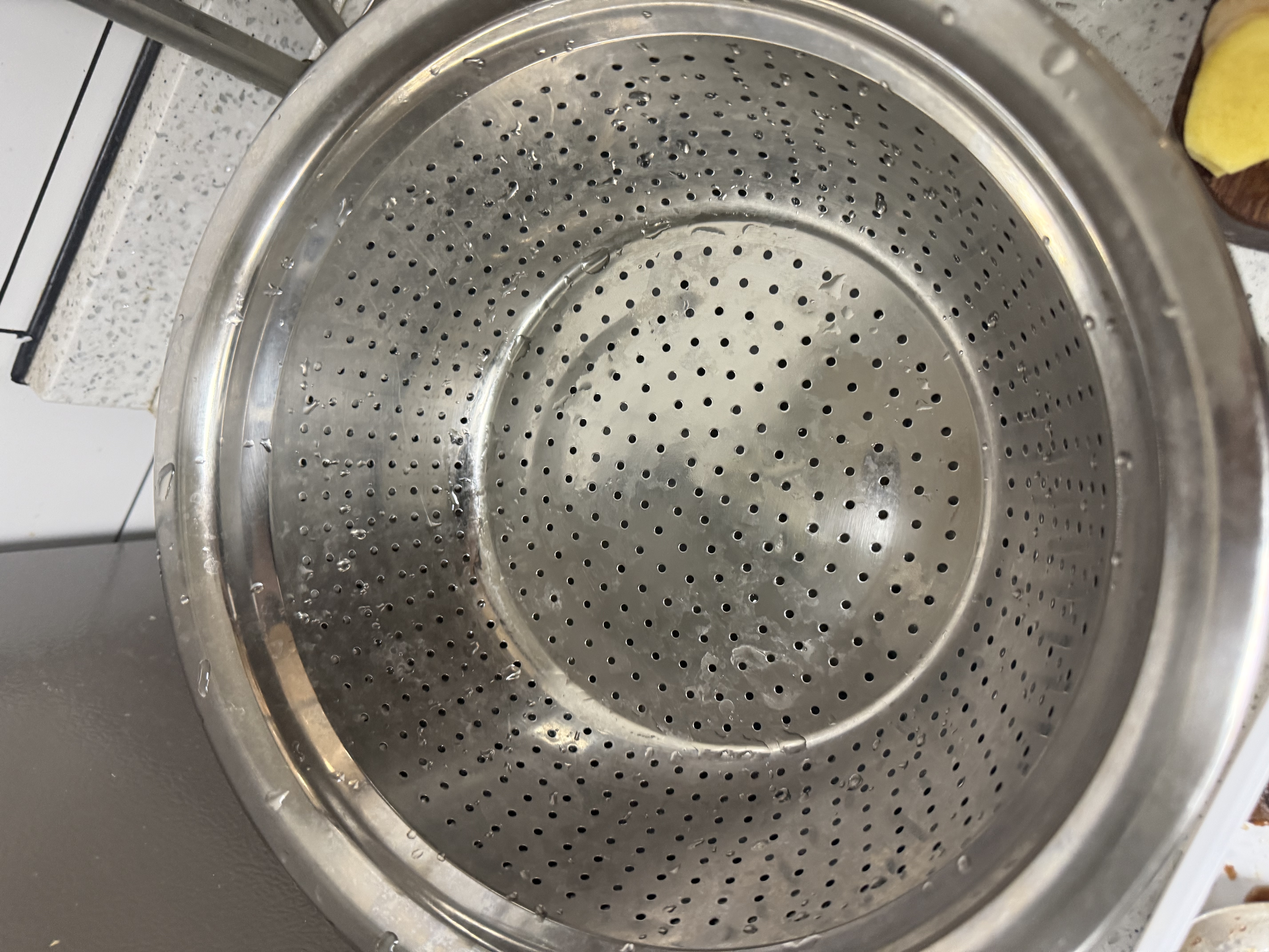 京东京造304不锈钢洗菜盆调料和面盆腌肉盆洗菜沥水篮盆筛套装 二件套26cm 实拍图