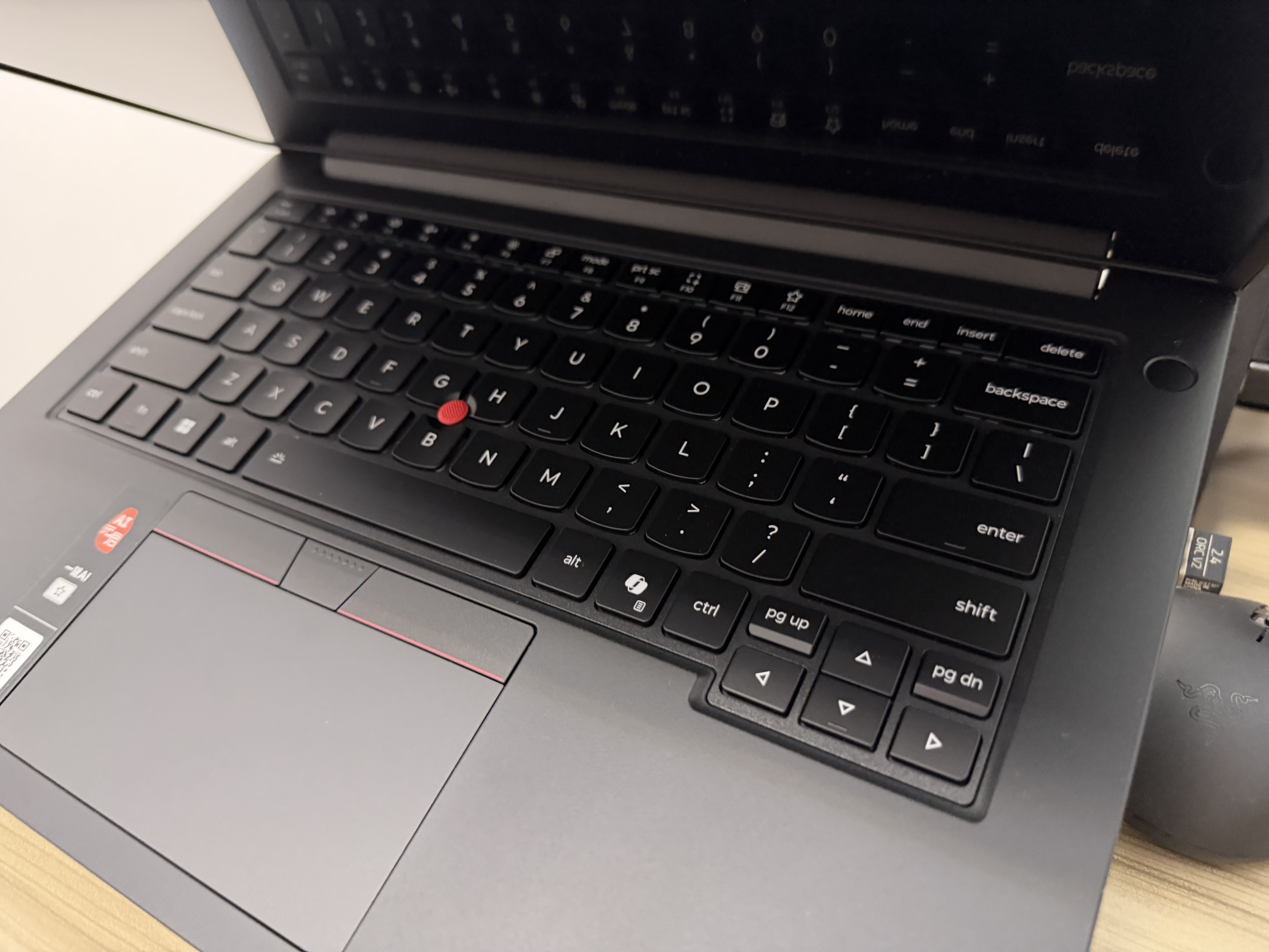 ThinkPad【国家补贴15%】T14p 2026 AI PC高性能工程师笔记本电脑 酷睿Ultra5 338H 32G 1TB 3K 商务办公本 实拍图