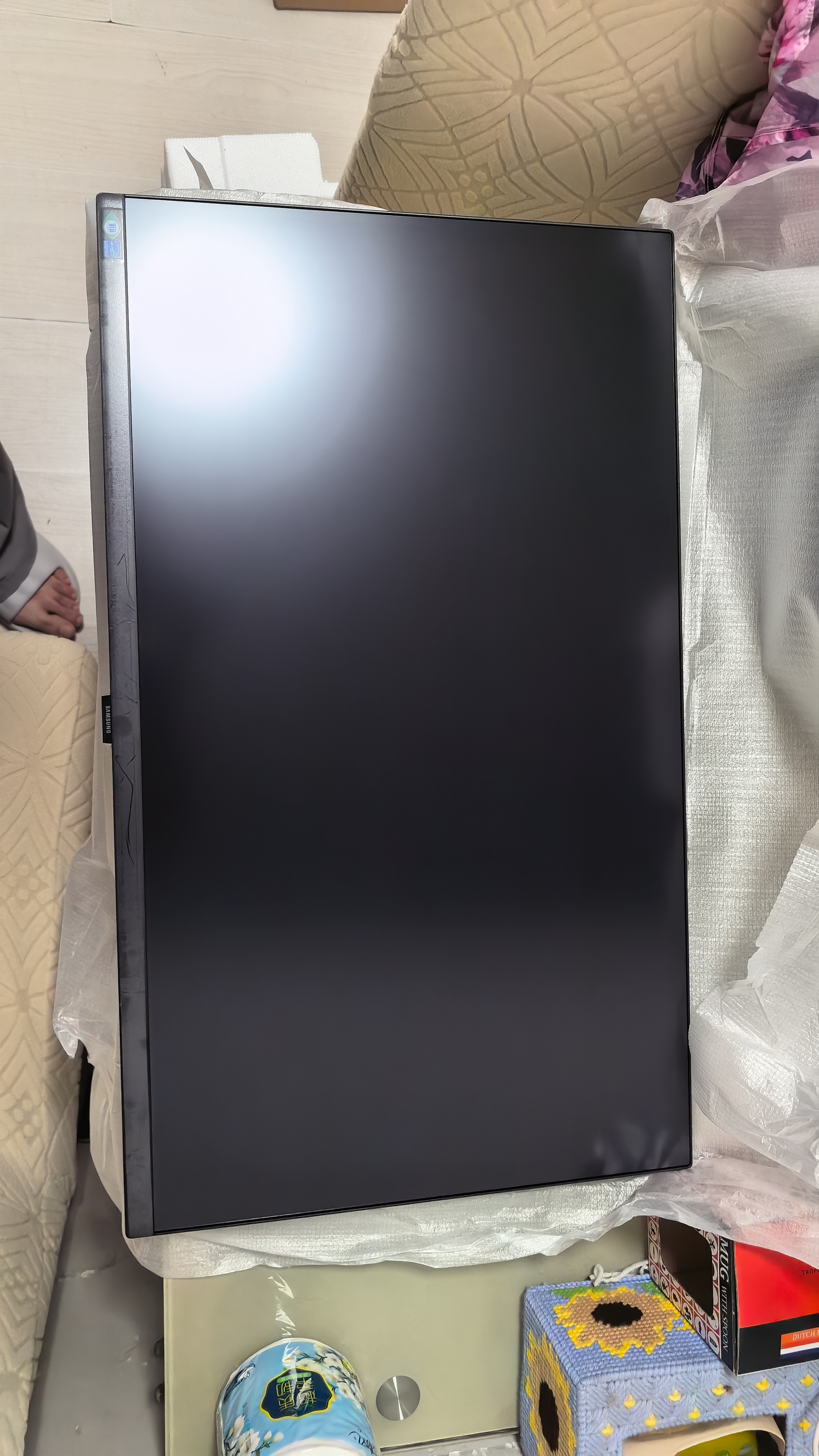 三星（SAMSUNG）27英寸 S80UD IPS 4K HDMI Type-C  KVM 旋转升降 免工具安装 壁挂 电脑办公显示器 LS27D800UACXX 实拍图