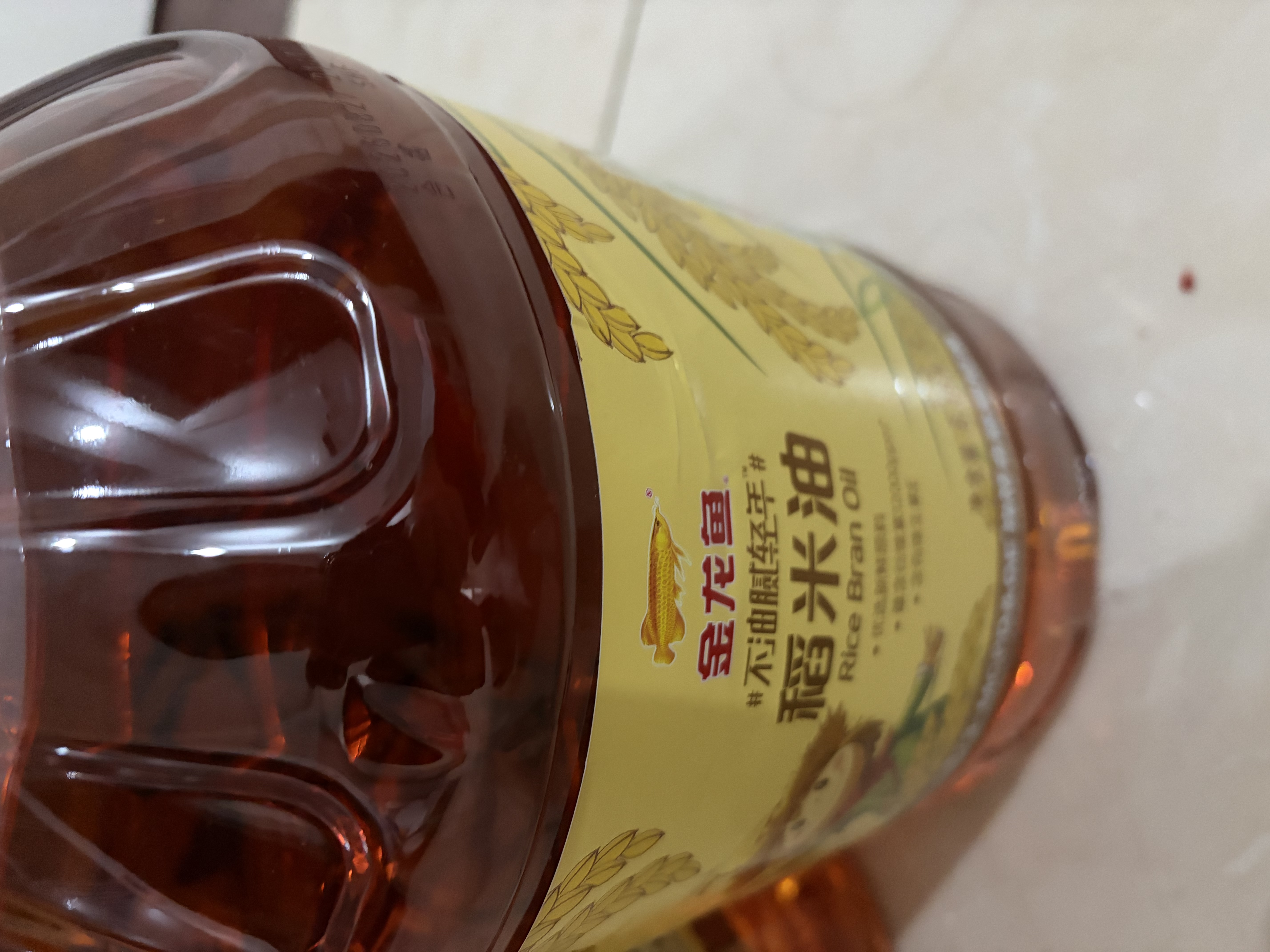 金龙鱼 食用油 不油腻轻年稻米油6.18L 谷维素12000PPM 蕴含维生素E 实拍图