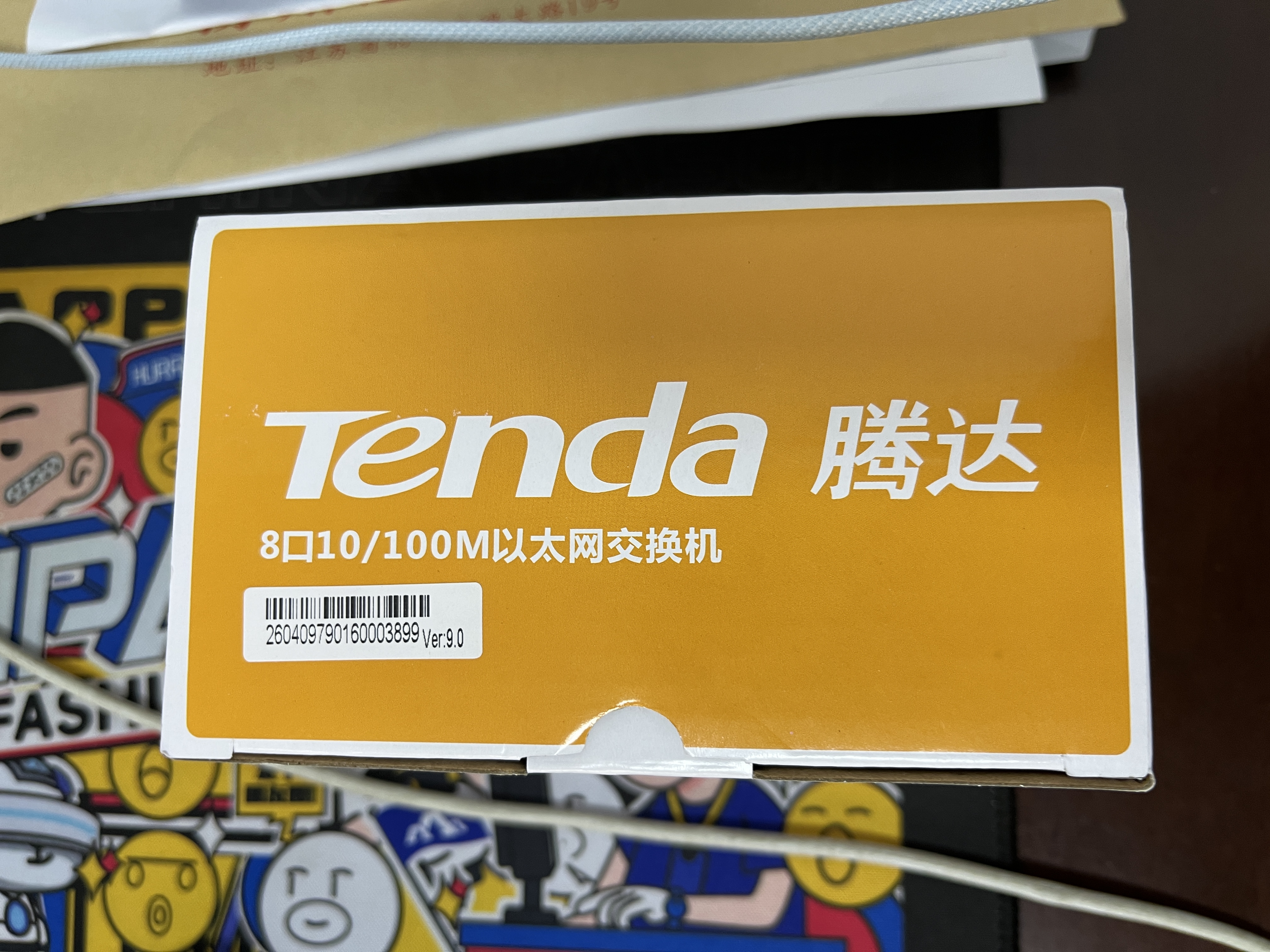 Tenda腾达8口百兆交换机 家用小型监控交换器转换器 网络扩展器网线分线器一分八 HUB集线器分流器 S108 实拍图
