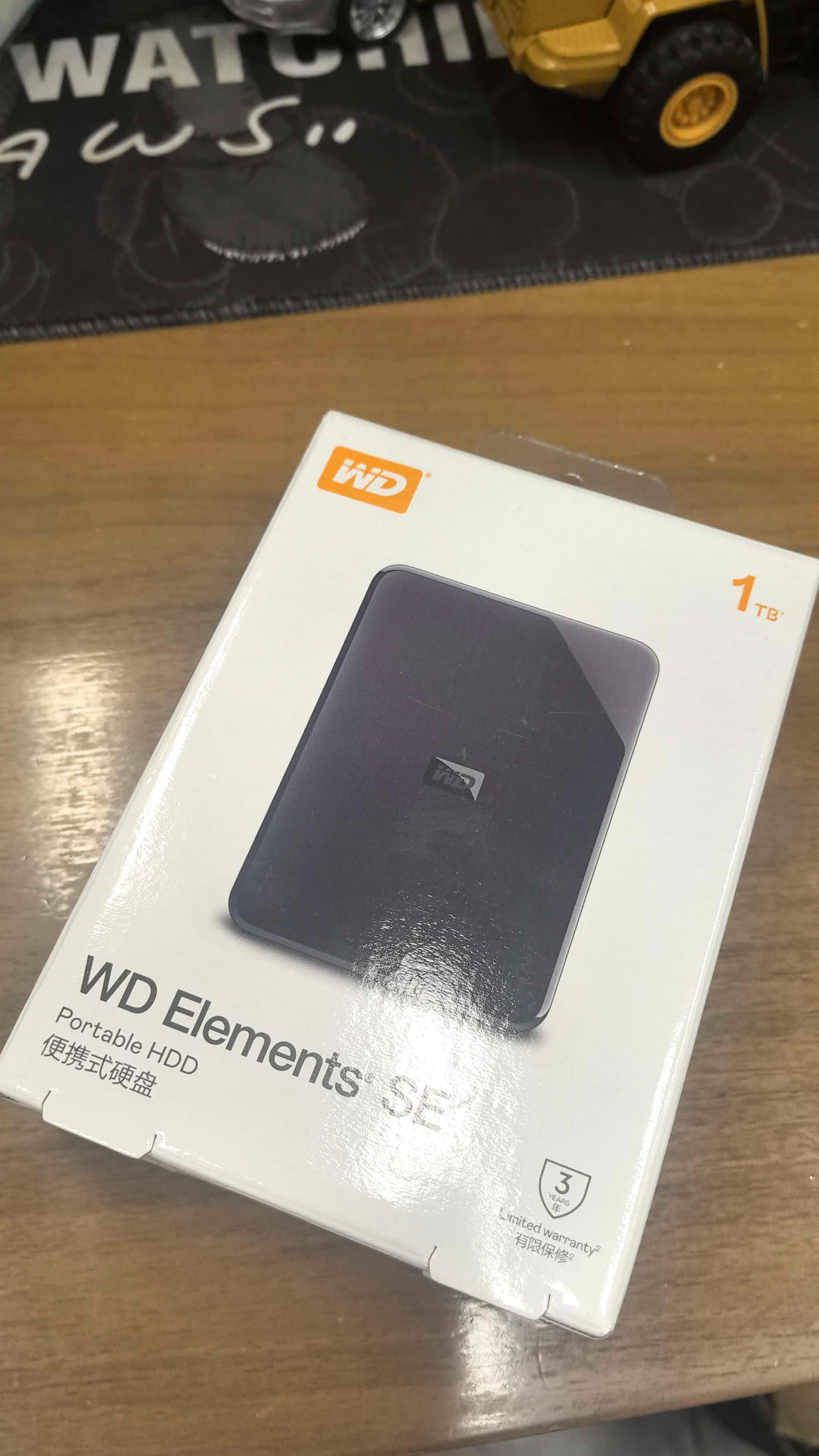西部数据（WD）移动硬盘1TB USB3.0 SE系列 2.5英寸 机械硬盘 笔记本电脑外接 外置存储办公 大容量家庭存储 实拍图