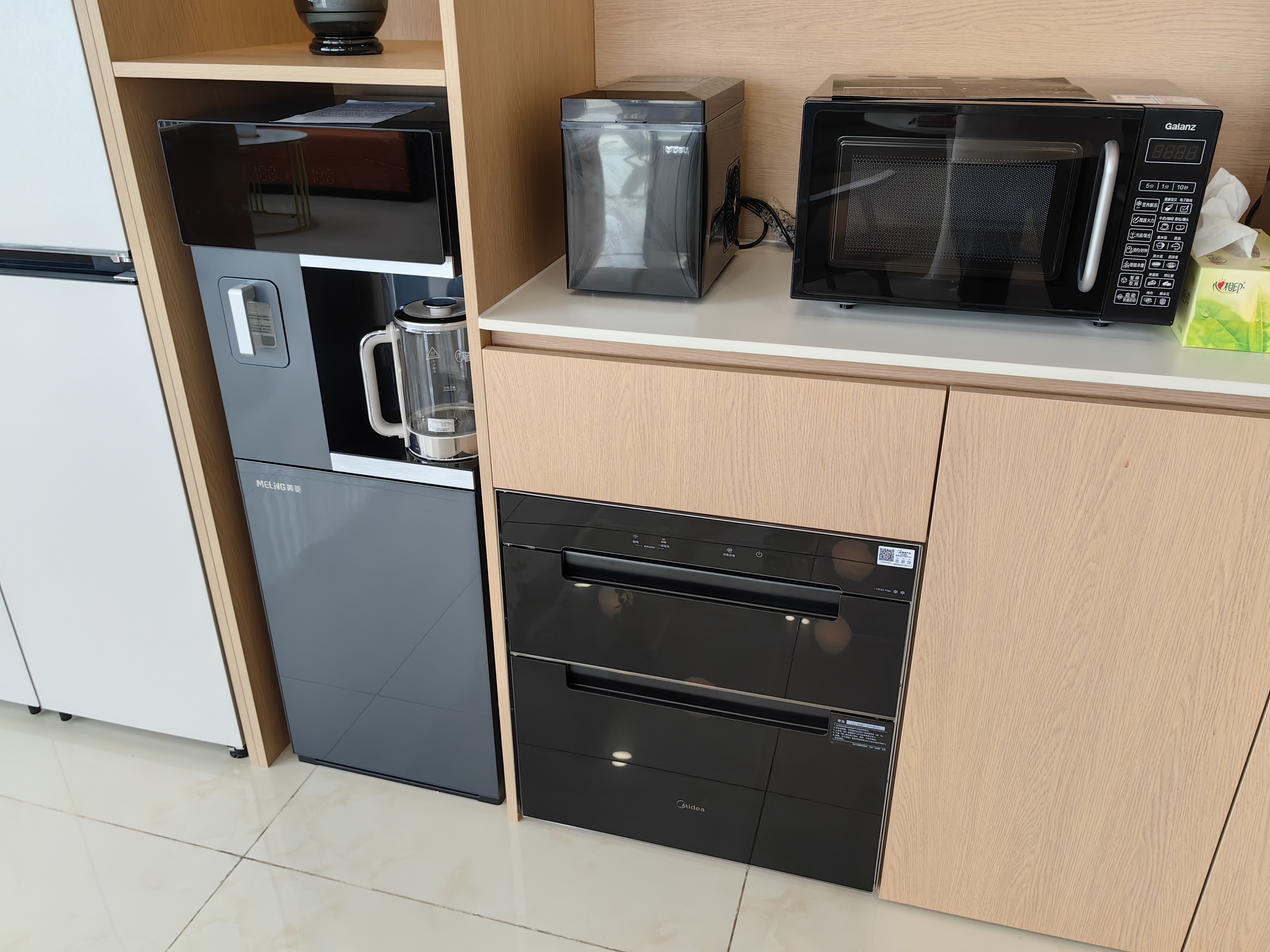 美的（Midea）家用立式消毒柜 大容量商用碗柜5层350L 紫外线消毒厨房碗筷餐具柜消毒碗柜  300R03 实拍图