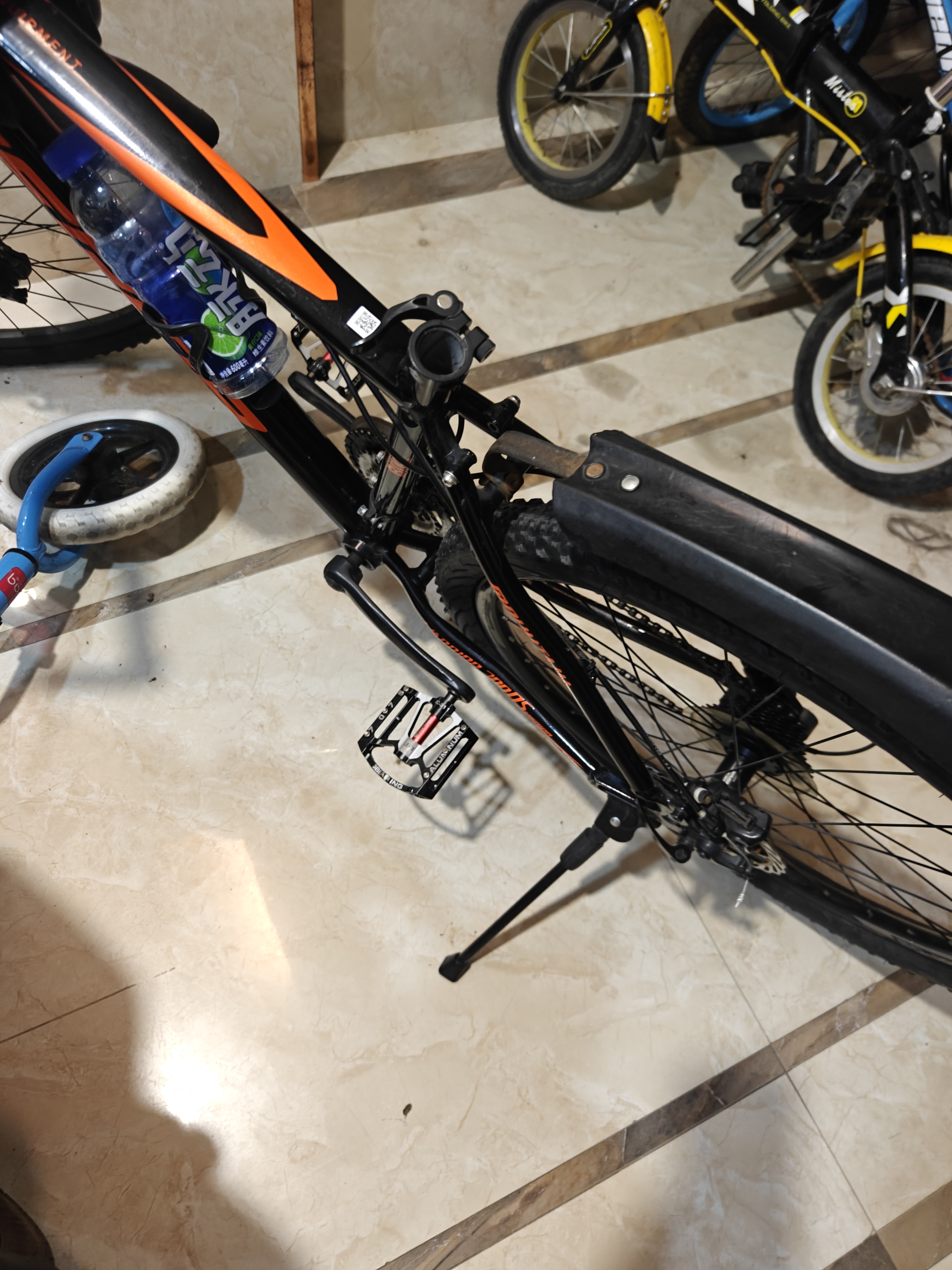西骑者（WestBiking）三培林自行车脚踏板铝合金山地车通用轴承脚蹬公路单车配件 黑色 实拍图