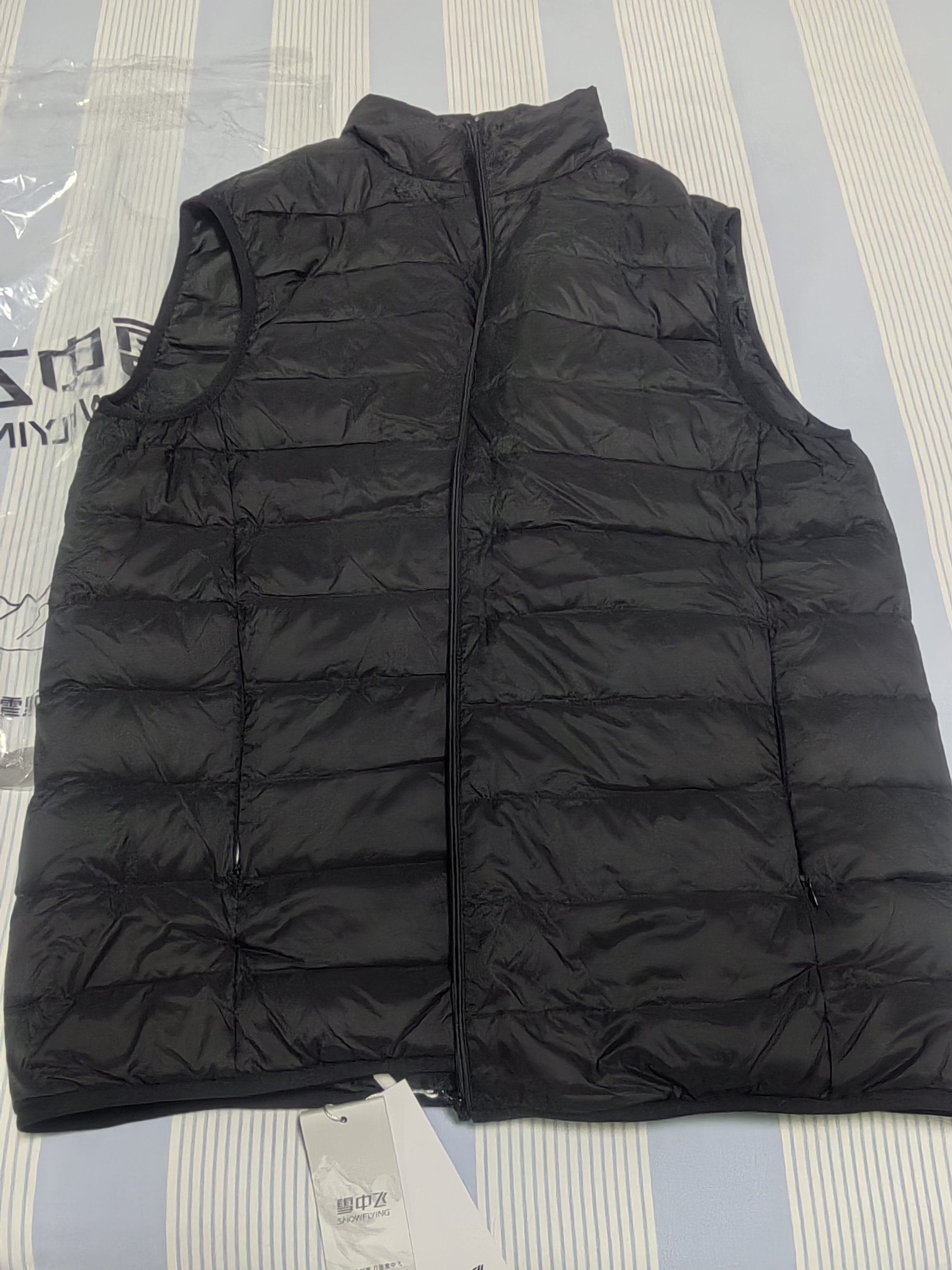 雪中飞男式短款立领马甲26新款舒适时尚百搭通勤休闲保暖 宝石黑|8086 4XL /195/112A 实拍图