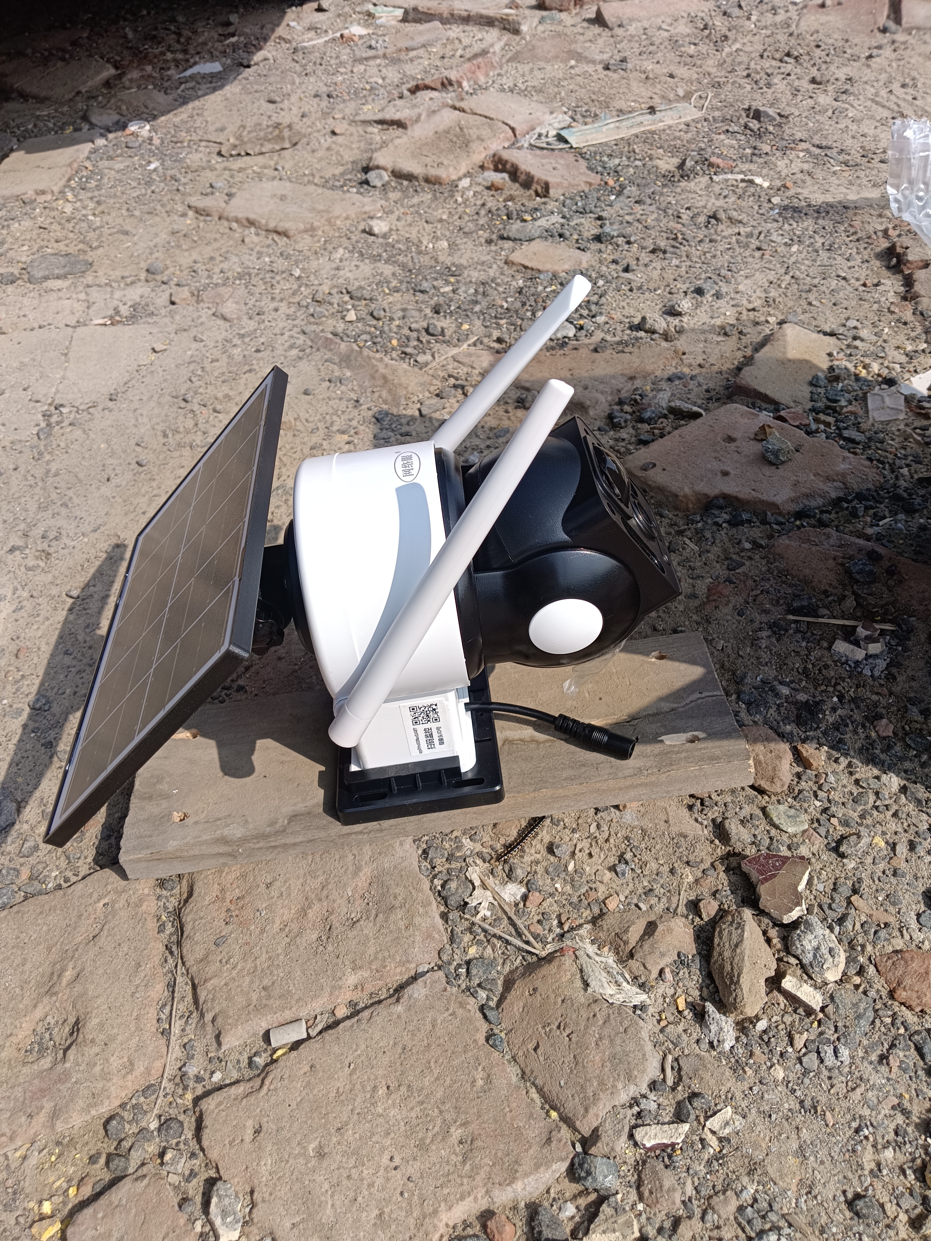 网络眼太阳能摄像头监控器360全景全彩夜视追踪无电无网终身免流量手机远程监控360无死角户外高清防水 实拍图