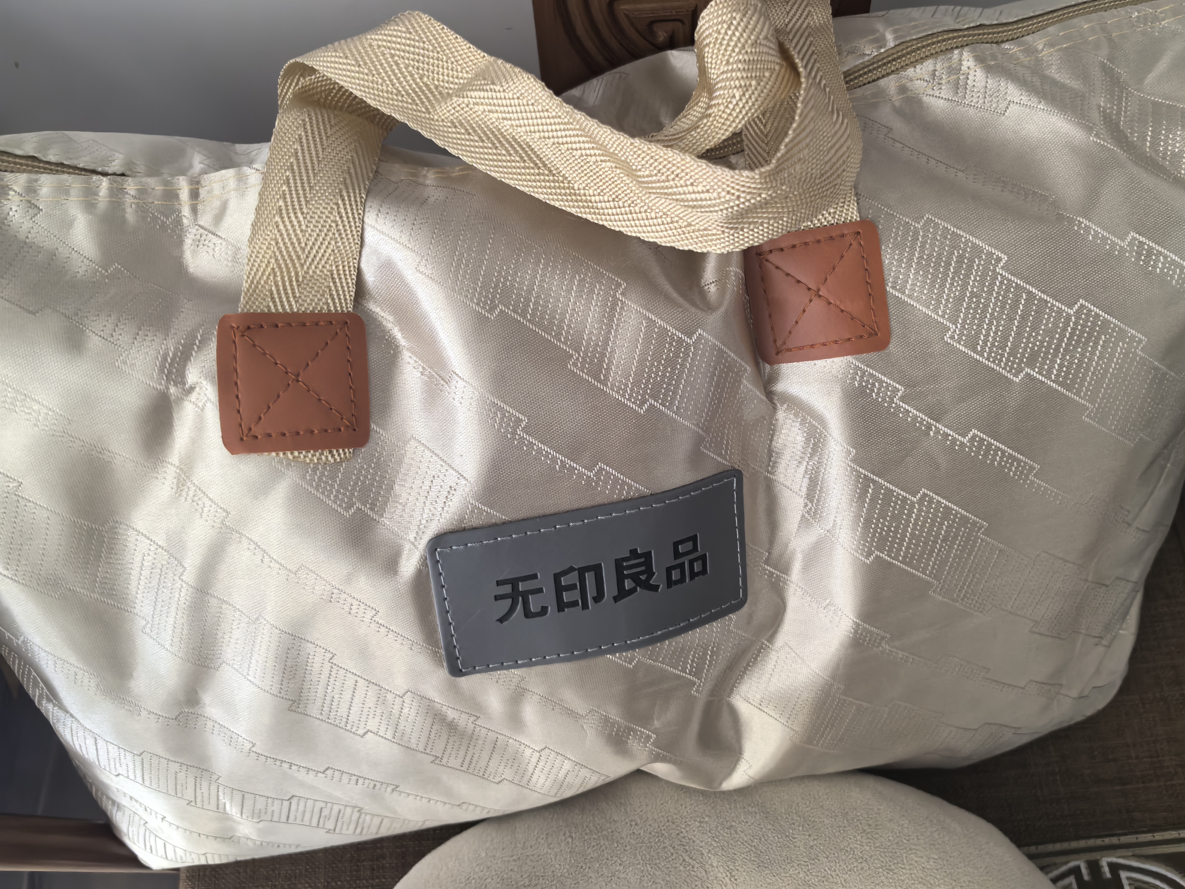 无印良品A类100%蚕丝被空调被夏凉被子四季双人薄被芯 200*230cm约3.6斤 实拍图