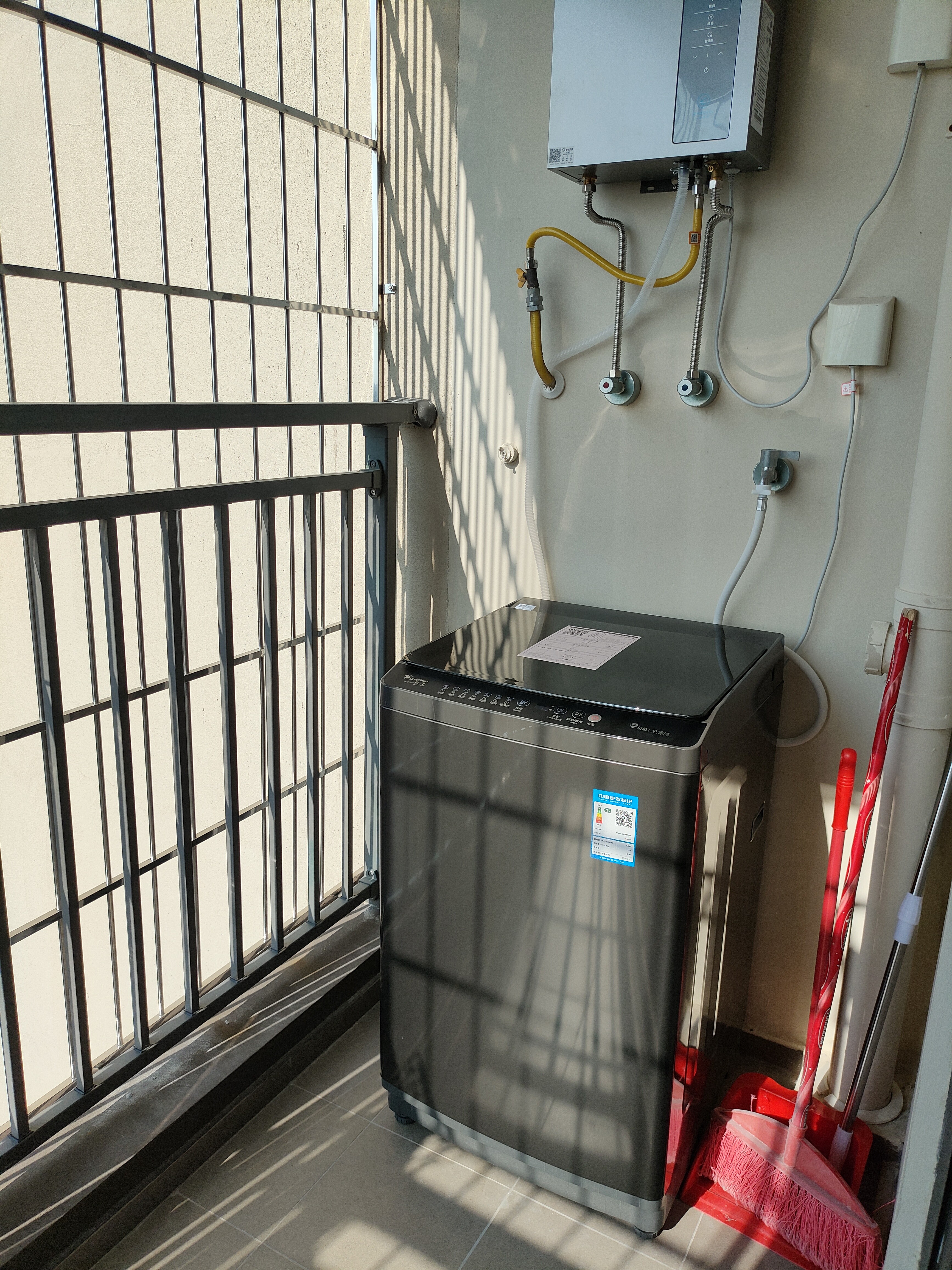 小天鹅（LittleSwan）波轮洗衣机小型全自动家用 10KG TB10V27T 一级能效 节能省电 以旧换新 京东自营 出租房宿舍 实拍图