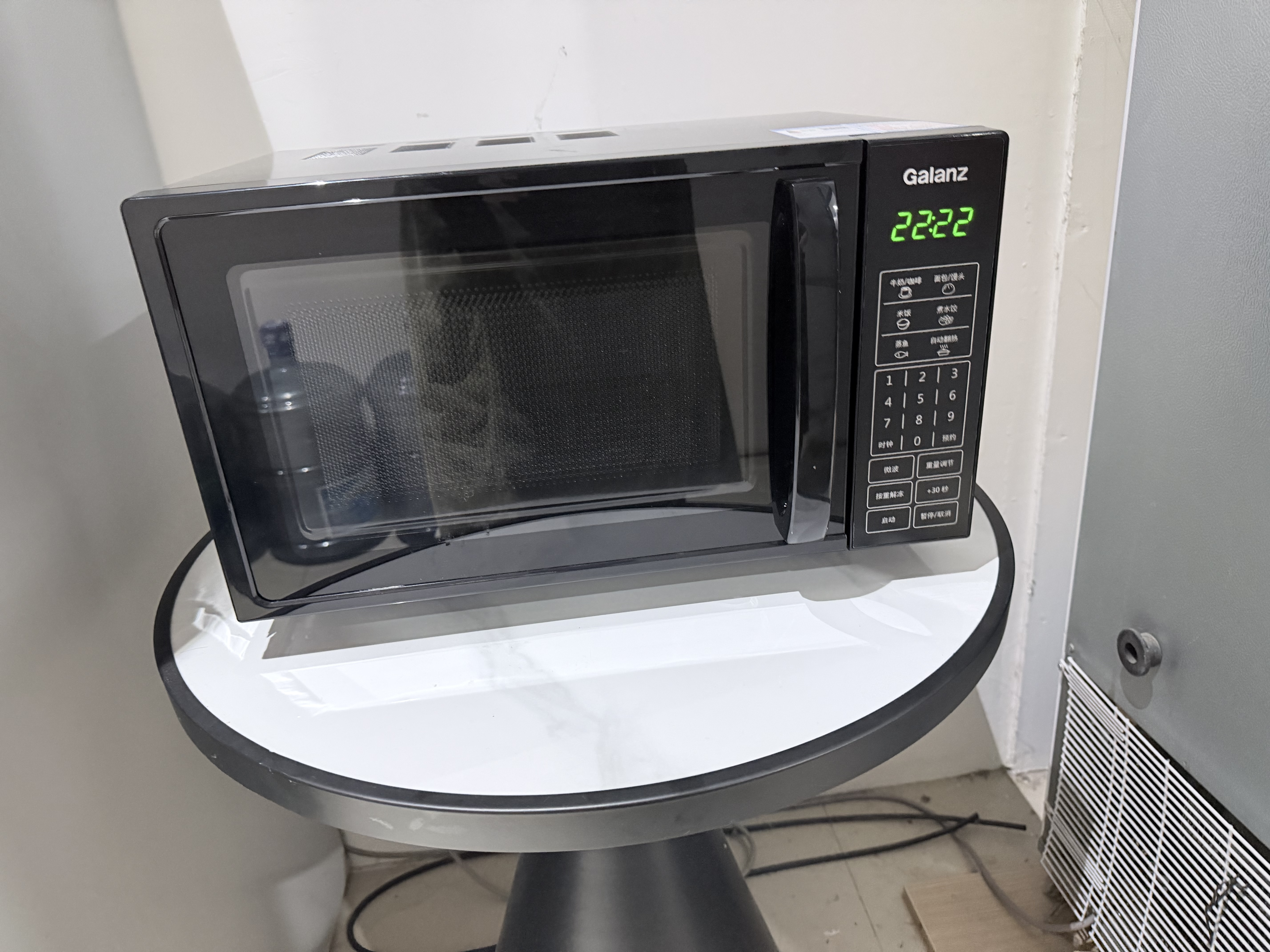 格兰仕（Galanz）微波炉 20L 大平板底盘 智能菜单 简单 家用微波炉 DG(B0) 百万爆款【一机多能】 实拍图