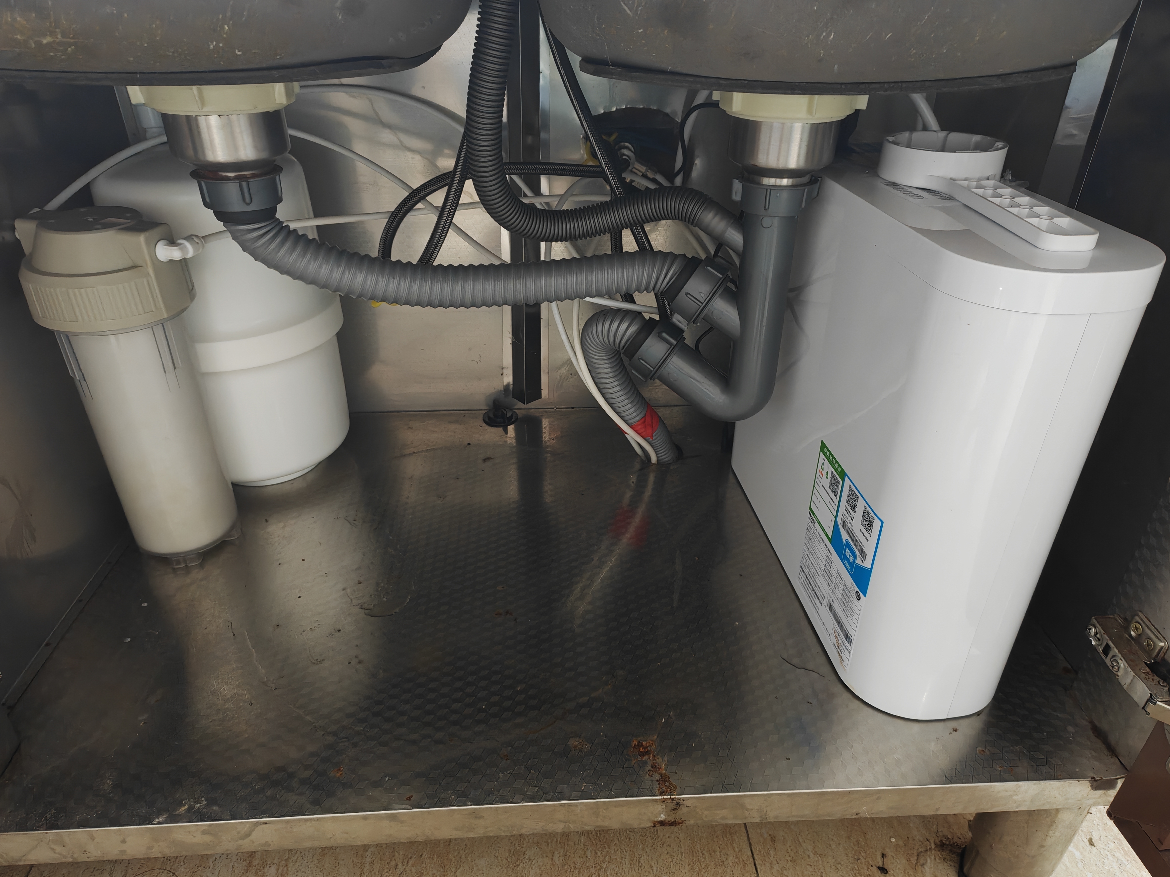 海尔（Haier）净水器家用厨下1200G流速母婴RO反渗透直饮净水机加热一体机餐边柜壁挂式管线机接自来水全屋套装 【性能套装】即热管线机+净水器 实拍图