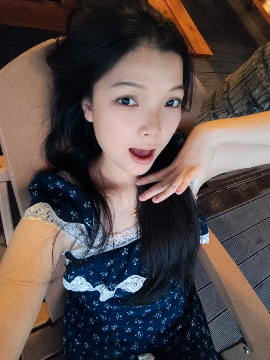 周大生黄金吊坠足金小飞马爆闪项链挂坠马年生肖生日礼物送女友 2.28g 实拍图